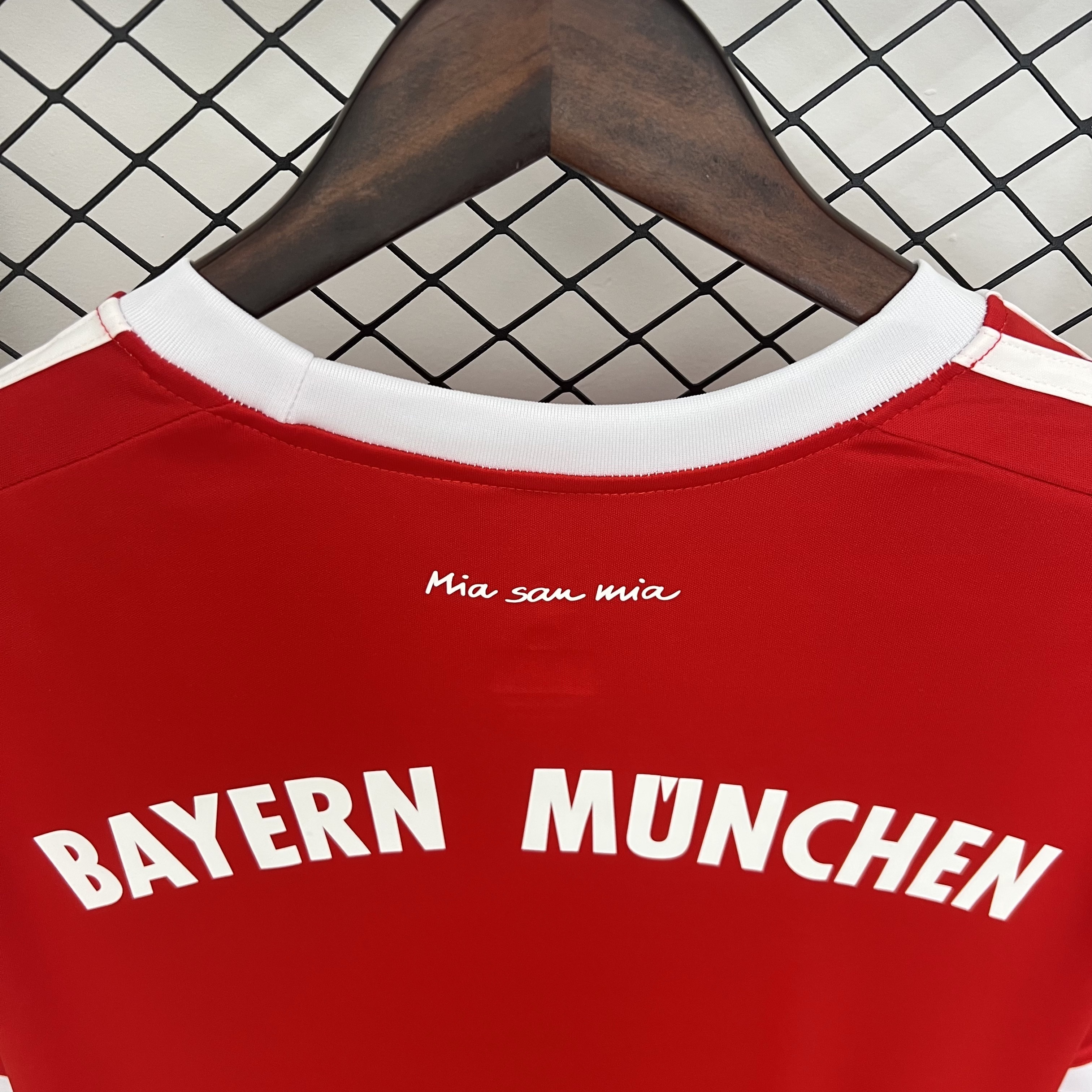 Retro Bayern Munich 2017/18