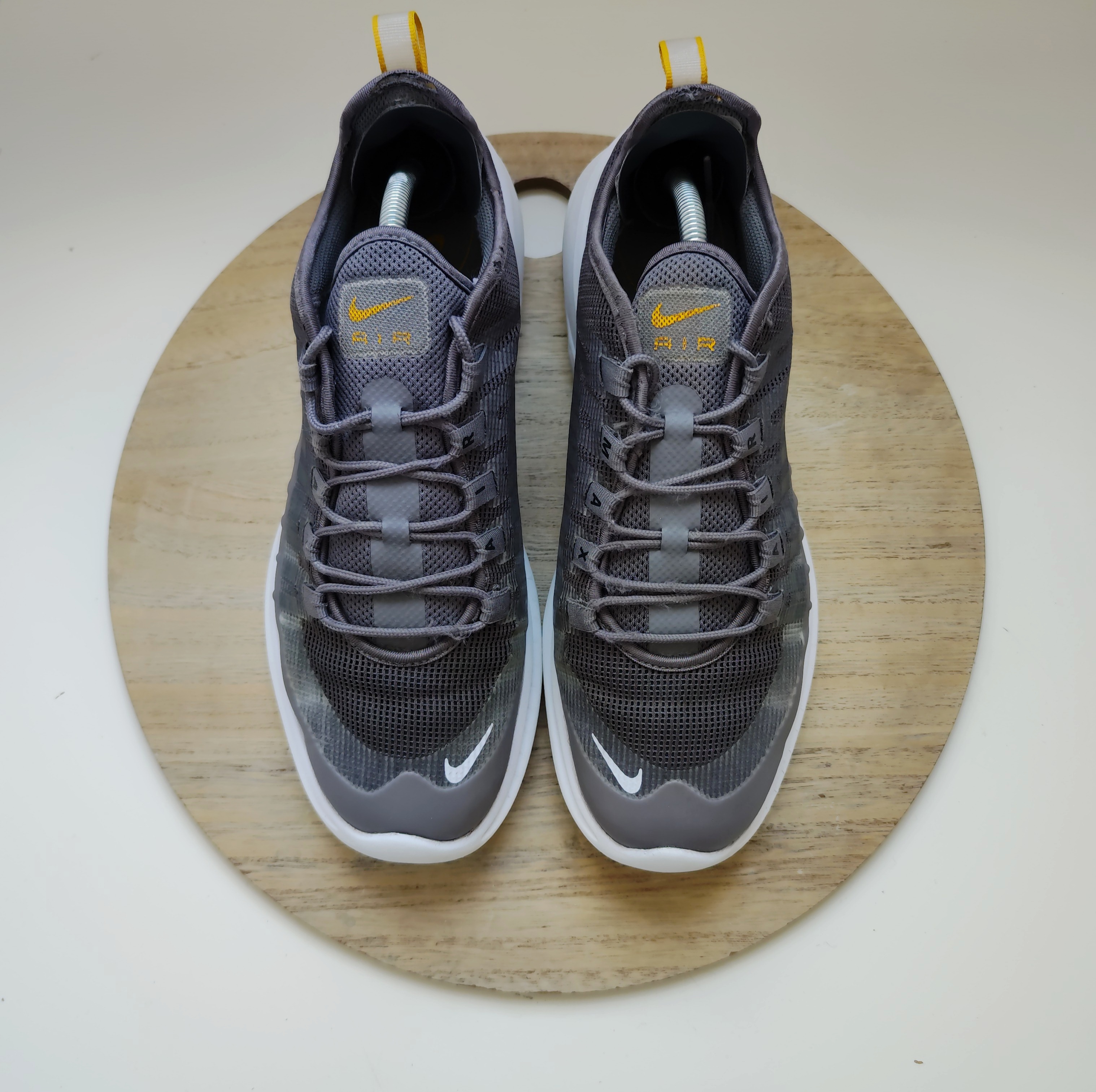 Nike Air Max Axis T.44