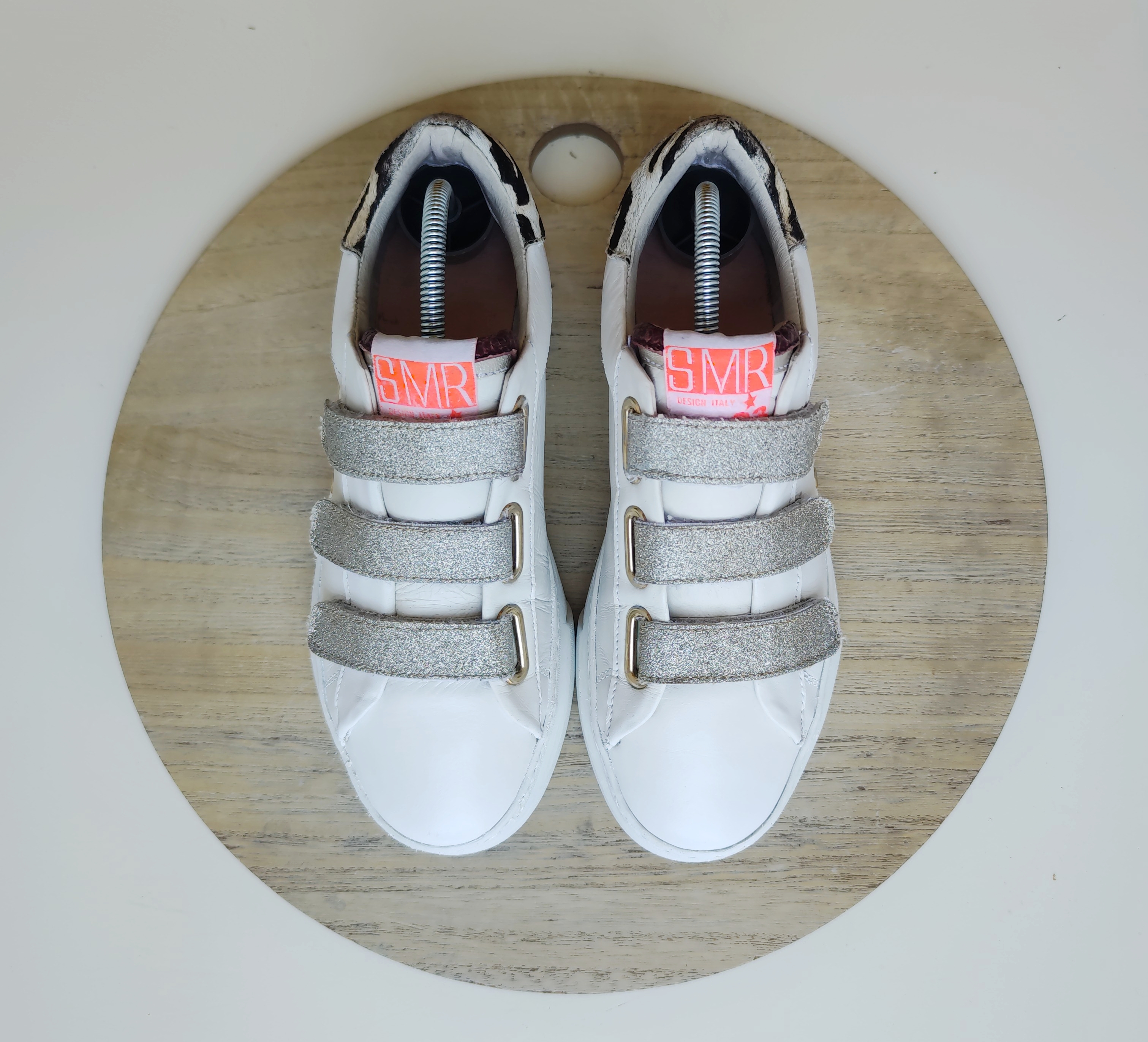 SMR Blanches à paillettes T.36