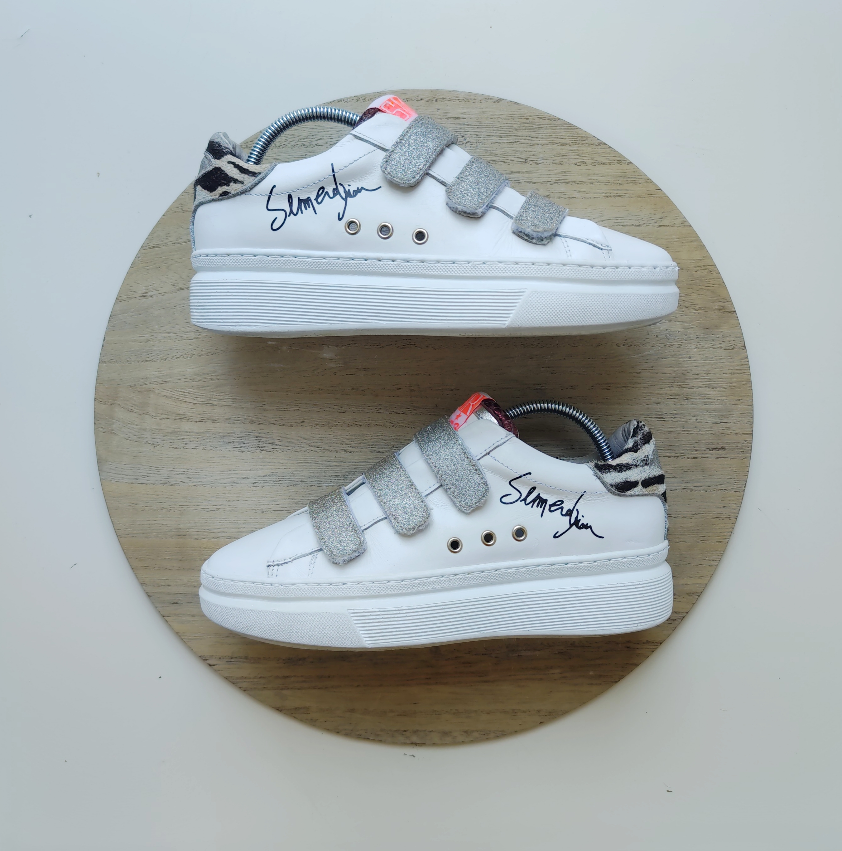 SMR Blanches à paillettes T.36