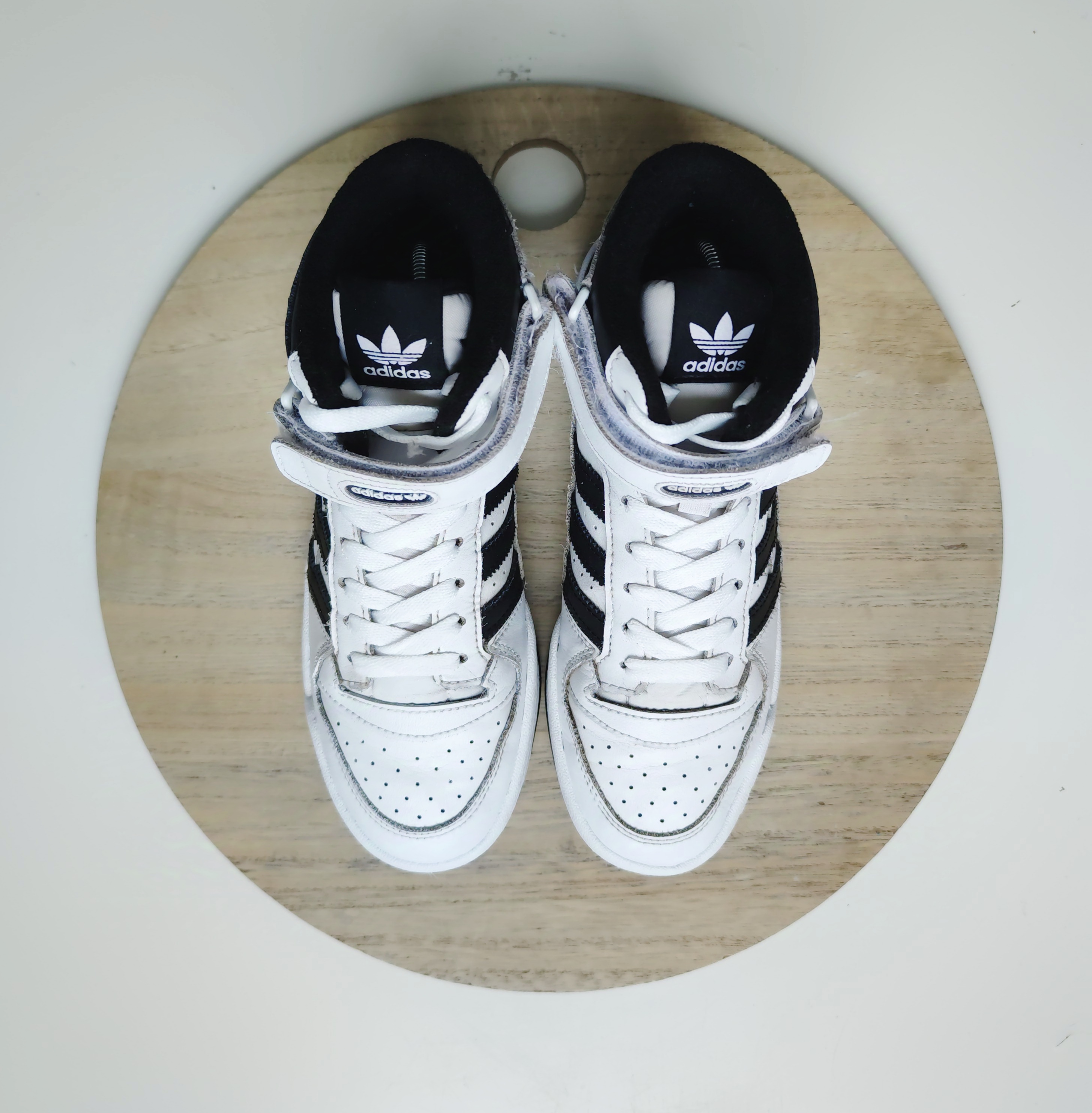 Adidas  Forum Mid T.38