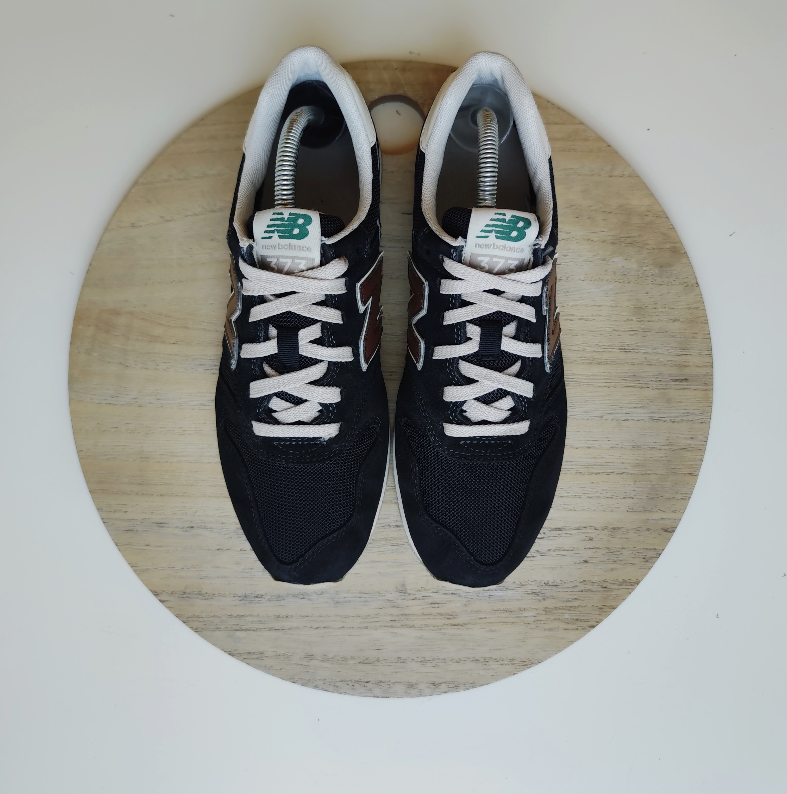 New Balance 373 T.41.5