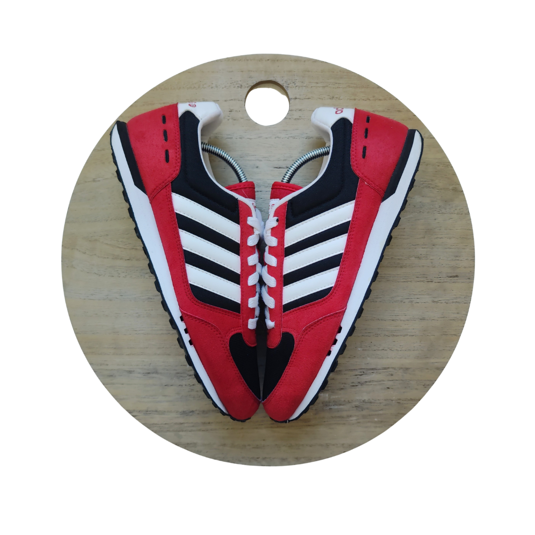 Adidas Neo T. 40 2/3