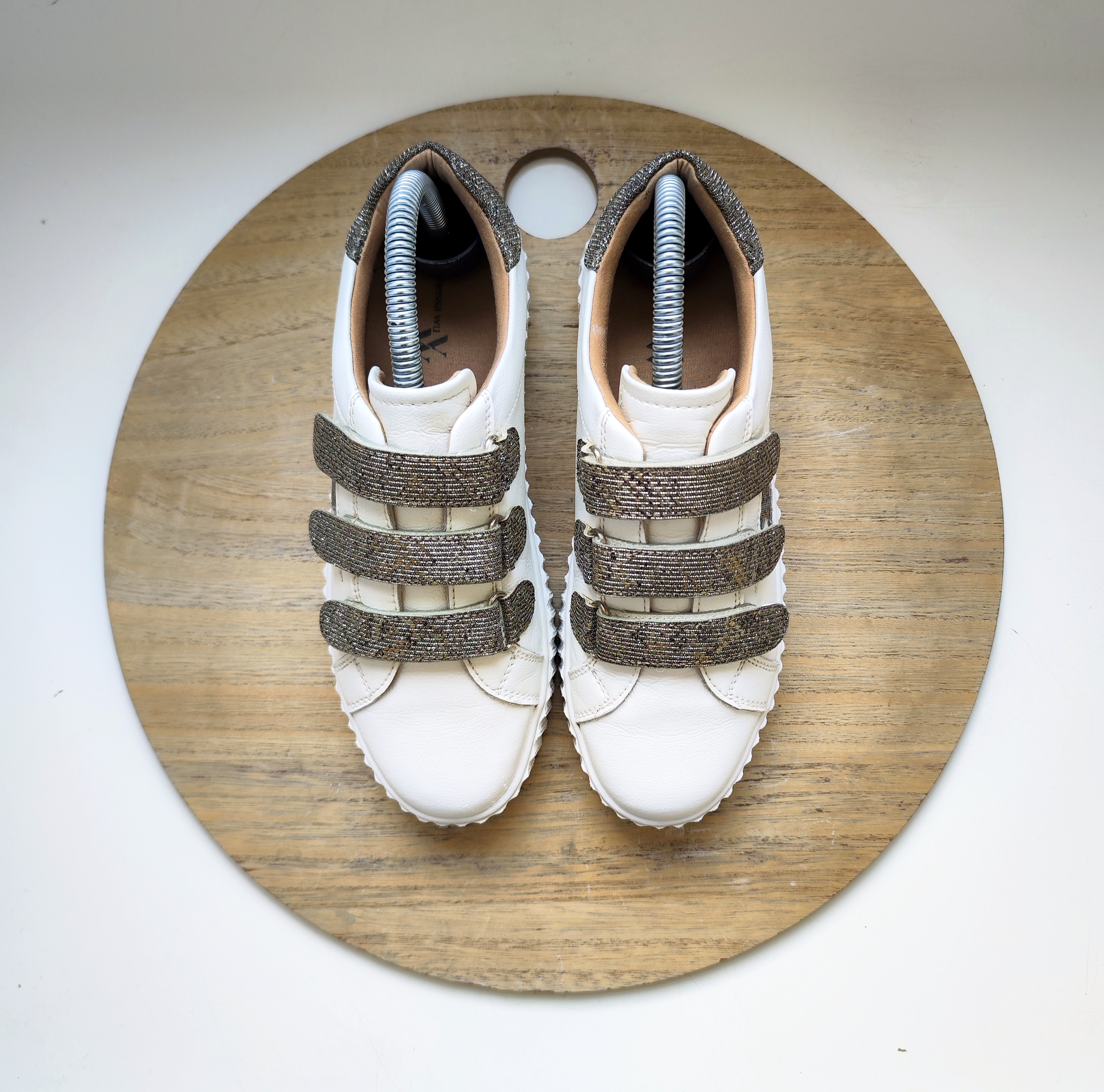 Vanessa Wu Eclair T.37