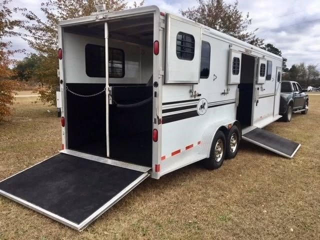 2002 Jamco 4 Horse Head-to-Head Gooseneck Trailer