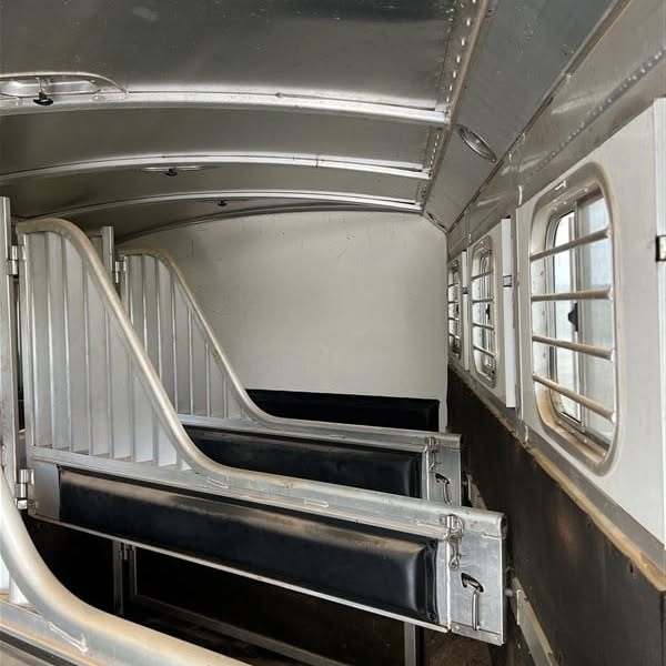 2004 4 Star 4 Horse Bumper Pull Trailer