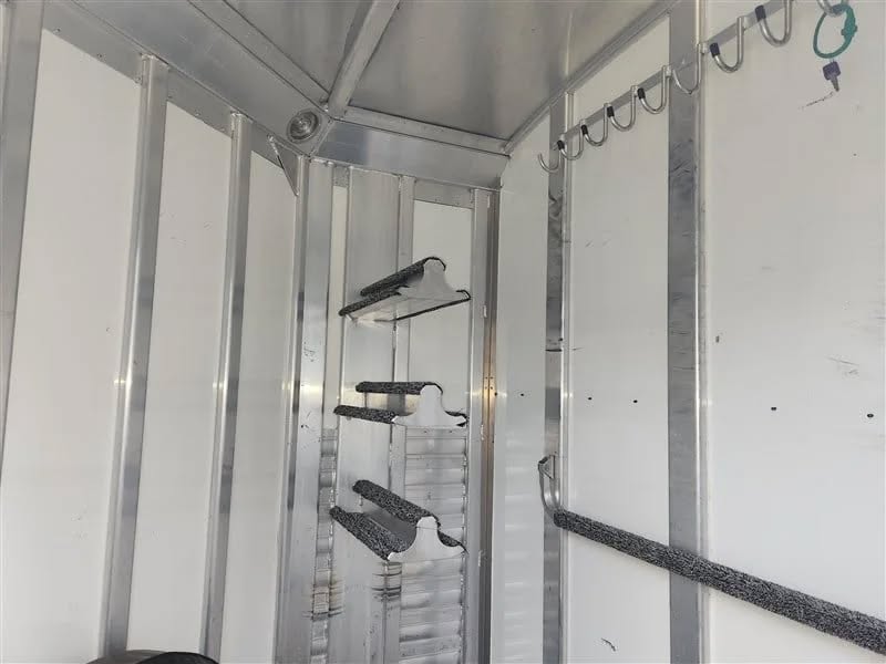 2004 4-Star Warmblood Size 2 Horse Bumper Pull Trailer