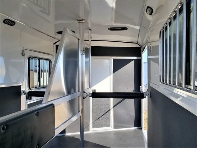 2021 Shadow King Pro 2 Horse Trailer