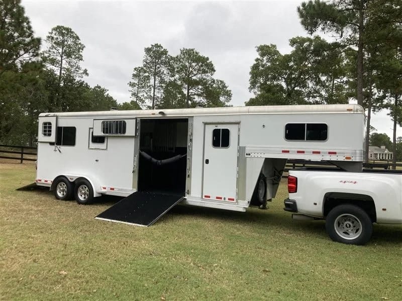 2015 4-Star 2+1 Gooseneck Horse Trailer