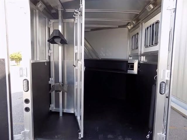 2017 Lakota 2 Horse Bumper Pull Trailer