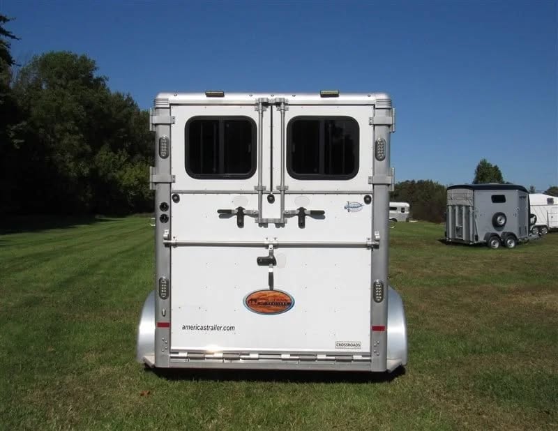 2017 Sundowner Charter SE 2 Horse Gooseneck Trailer