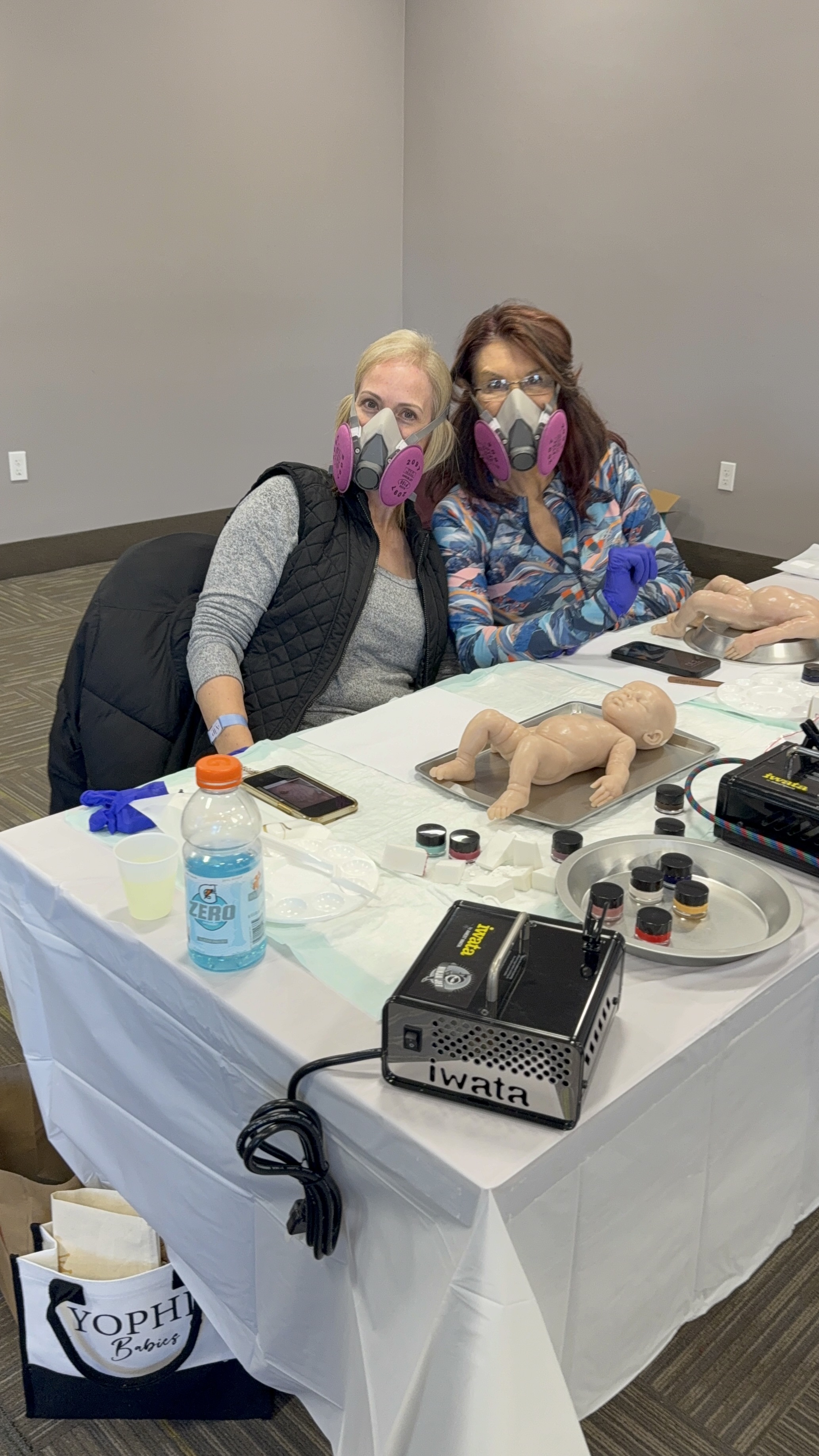 🎨 Art Doll Experience – Airbrush Master