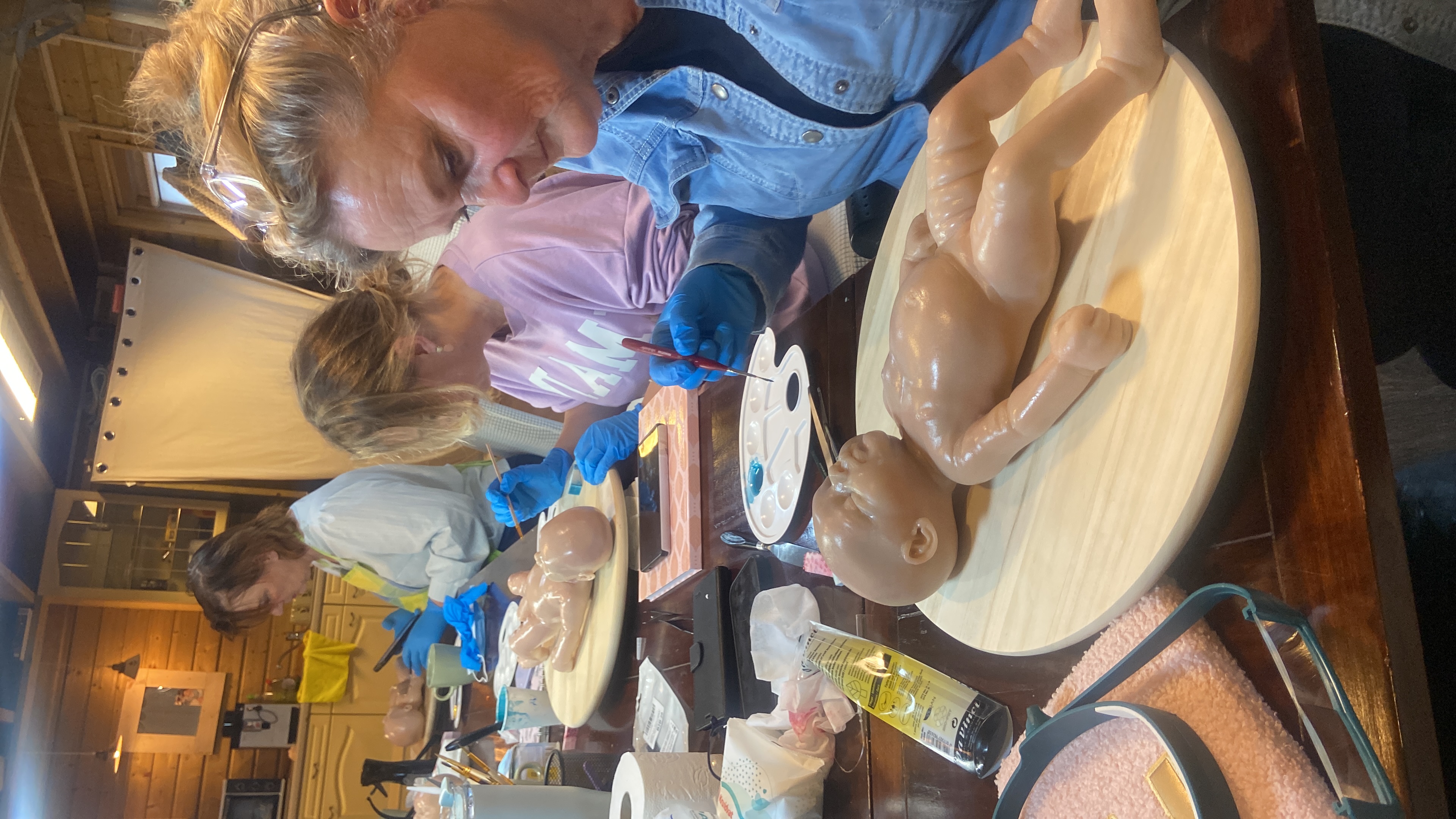 🎨 Art Doll Experience