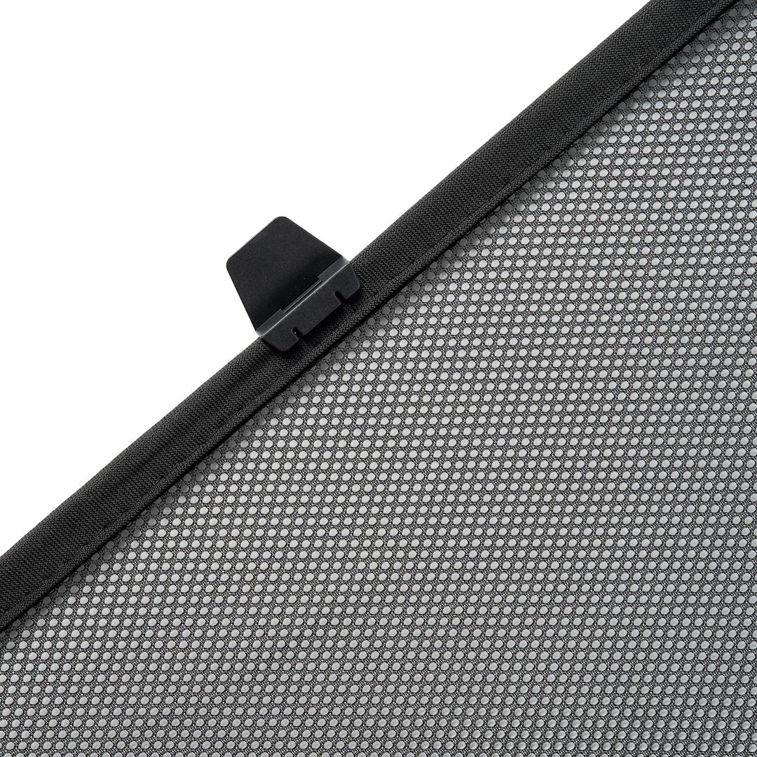 Model 3 – Pare-soleil pour toit panoramique