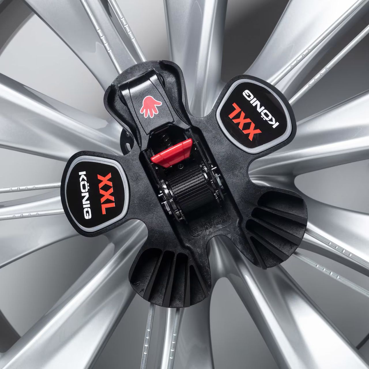 2012–2021 | Chaînes à neige pour Model S