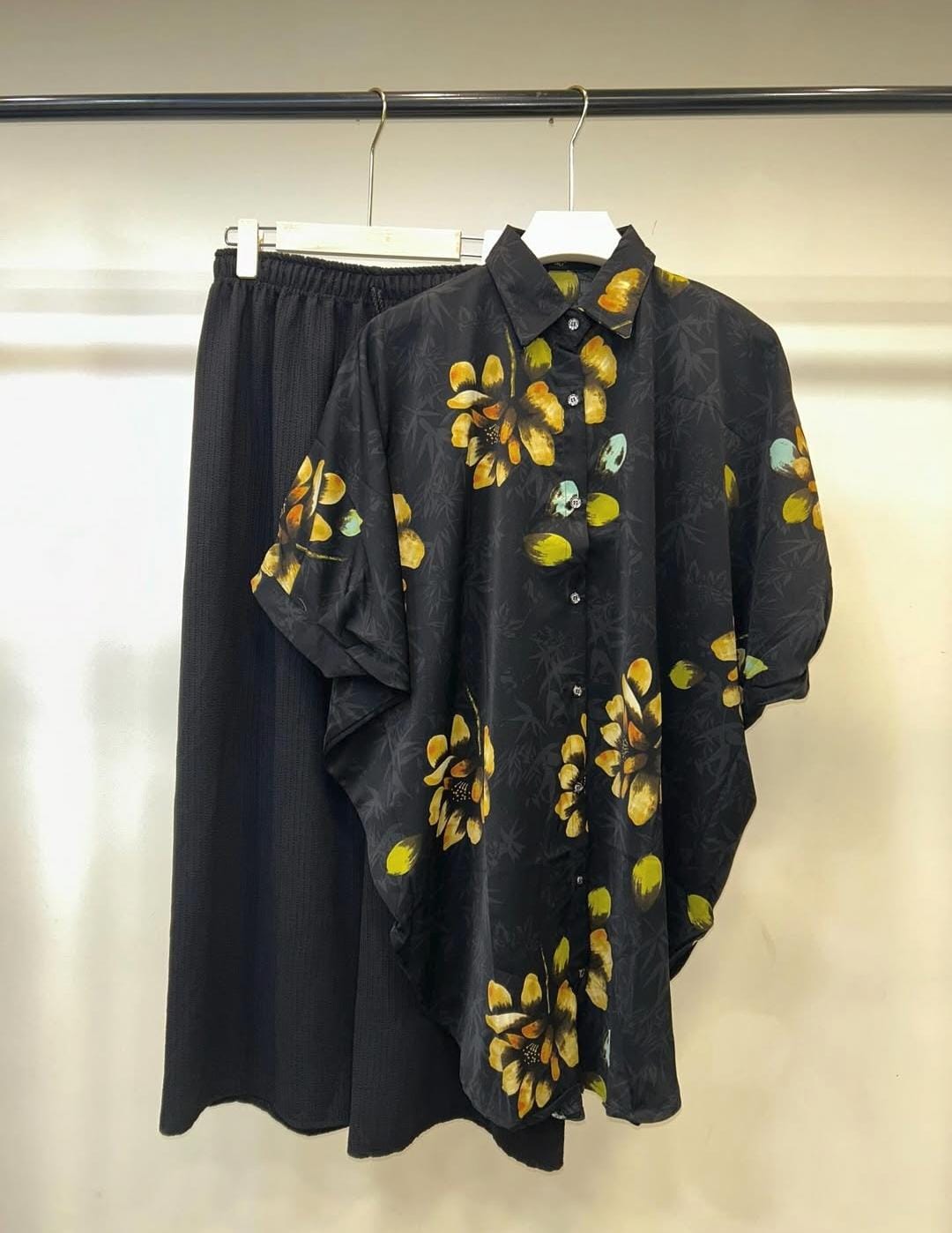Floral Pattern Oversized Shirt and Skirt Set