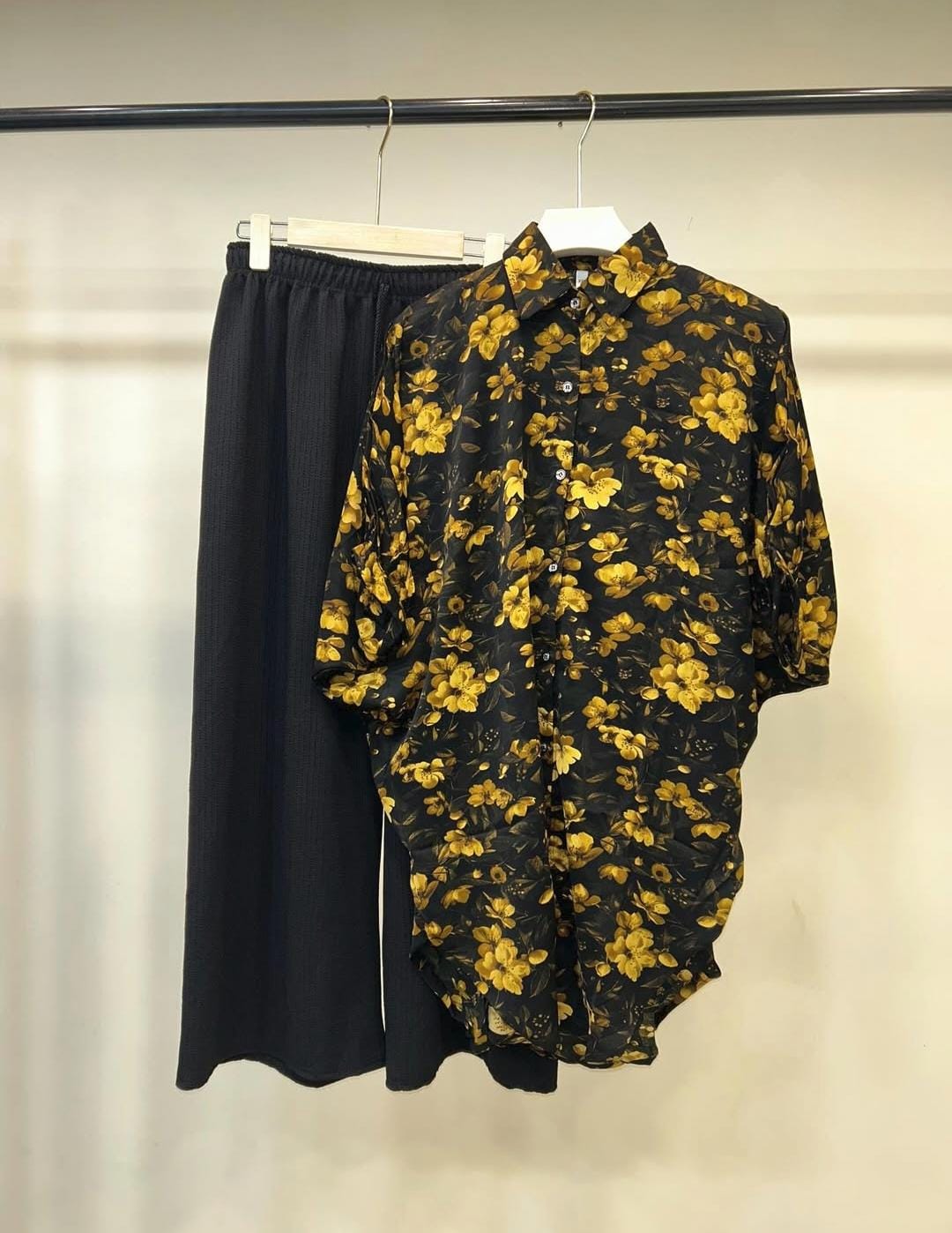 Floral Printed Shirt and Black Pants Set