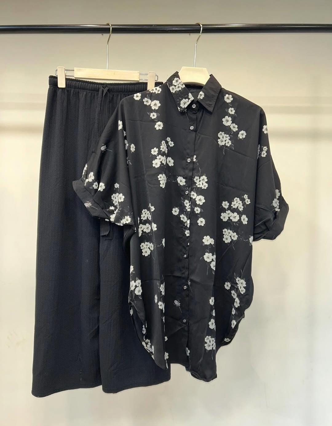 Floral Print Shirt and Relaxed Pants Set