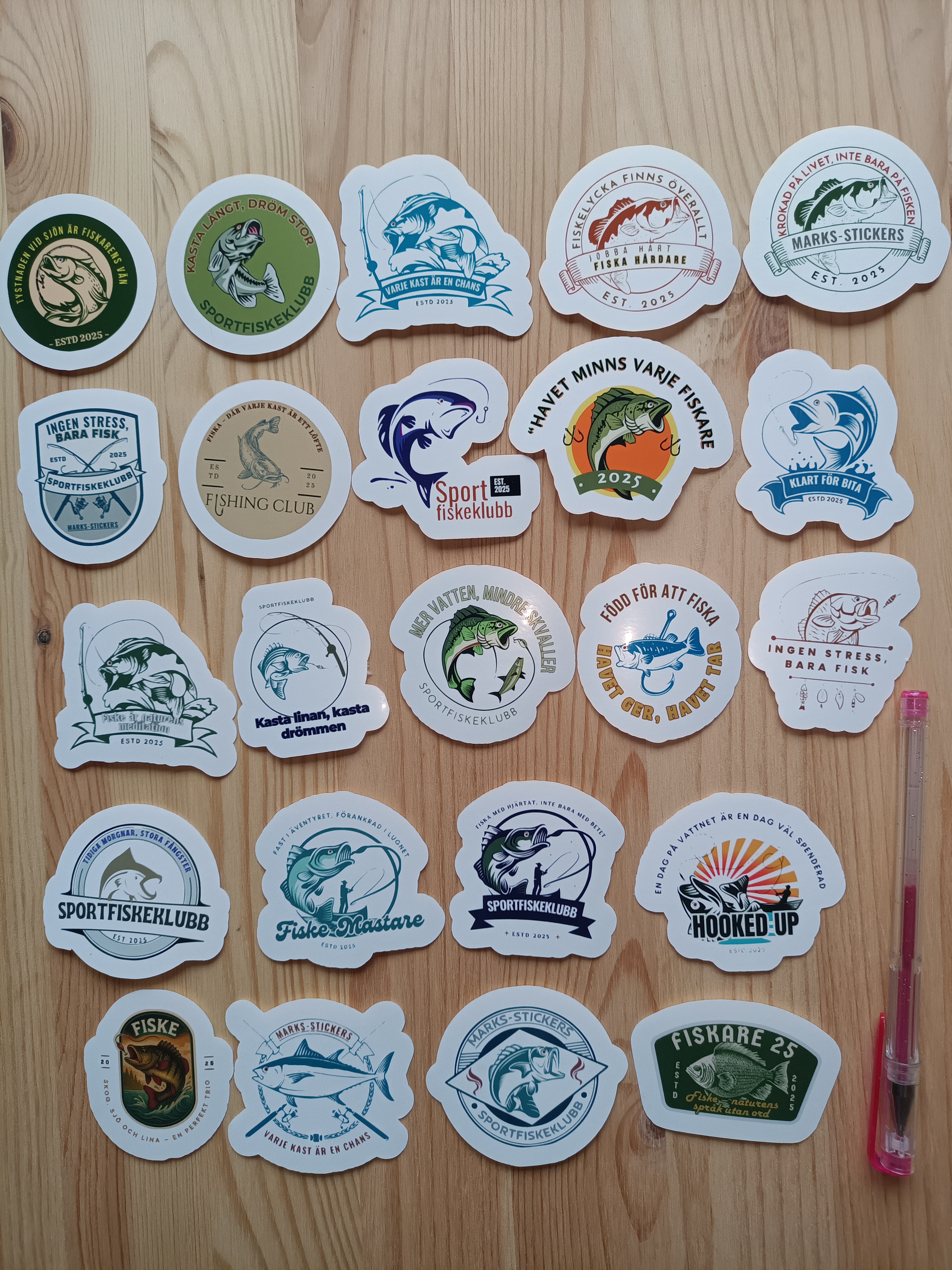 Fiskeklubbens logotypklistermärken - 23 st.
