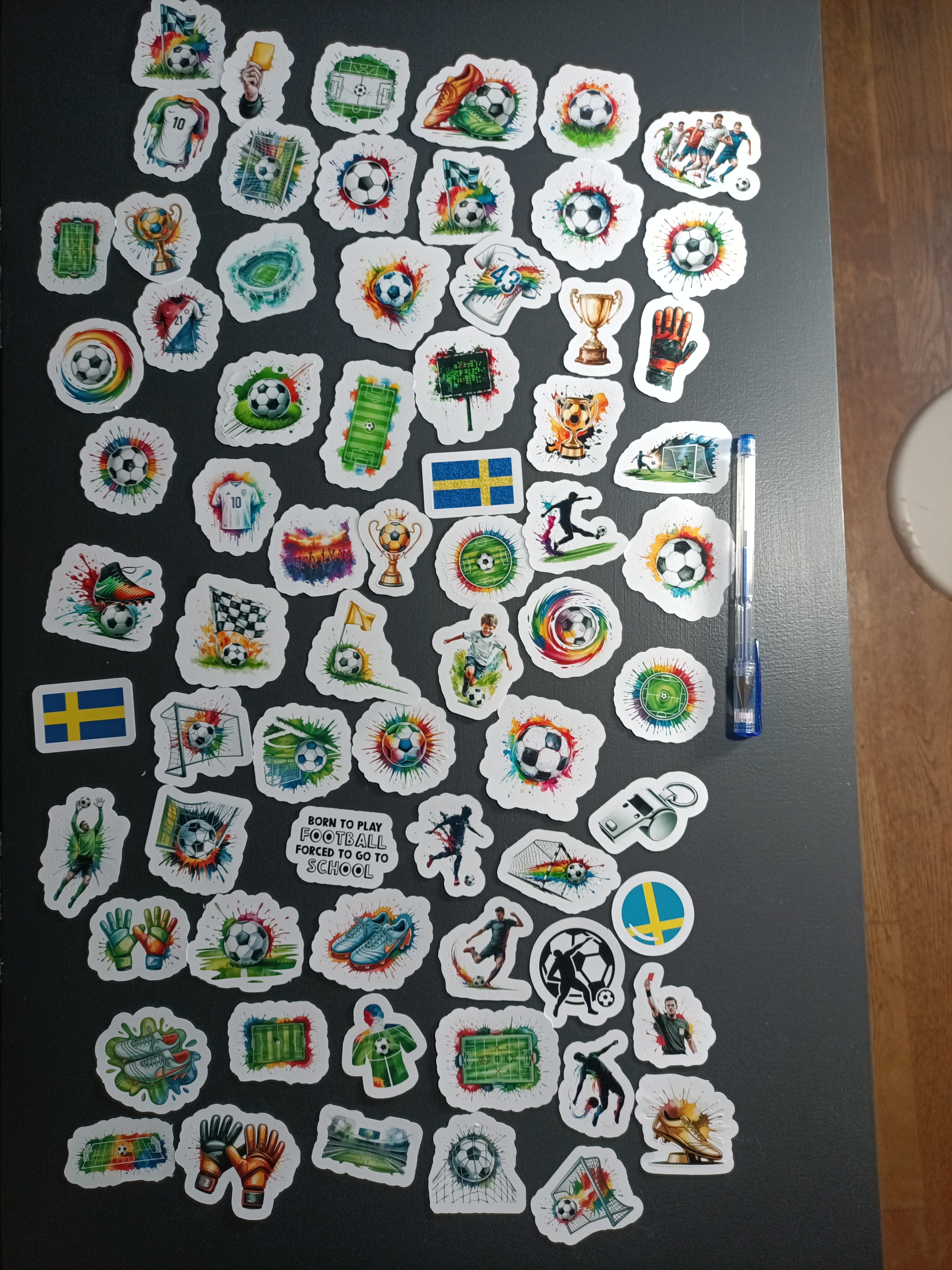 Fotbollstema klistermärkeskollektion - 68 st.