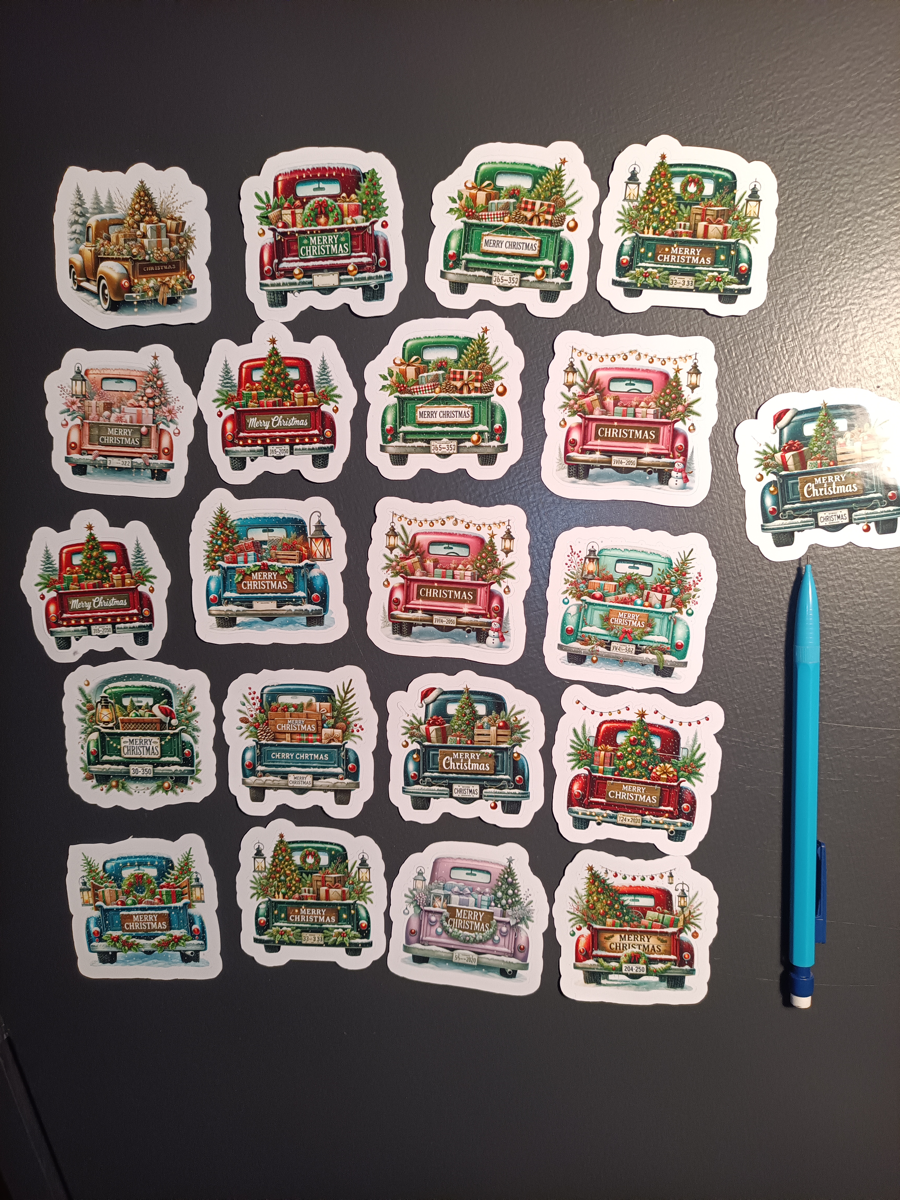 Julklistermärken med vintagelastbilar - 22 st.