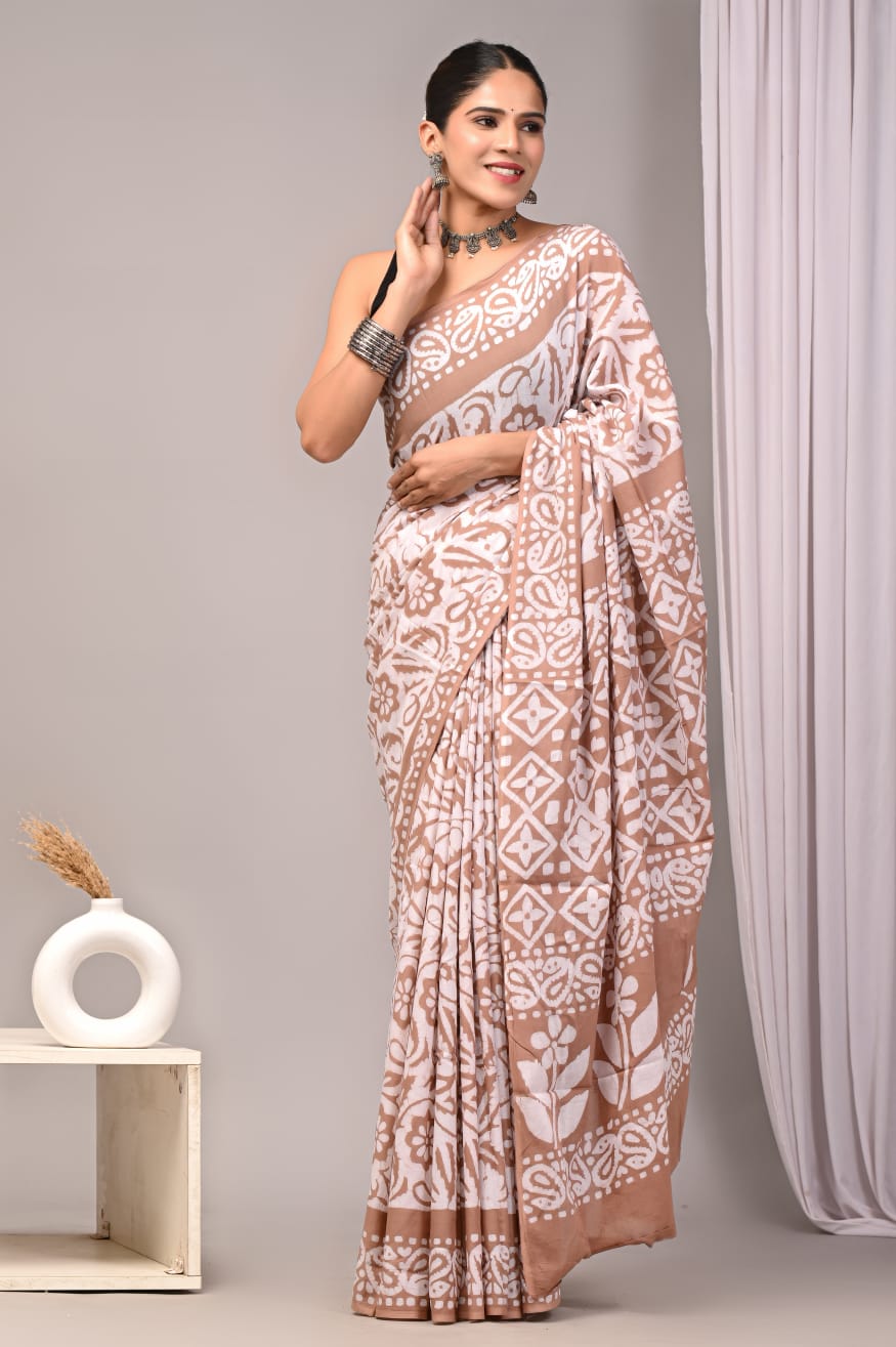 Elegant Printed Saree