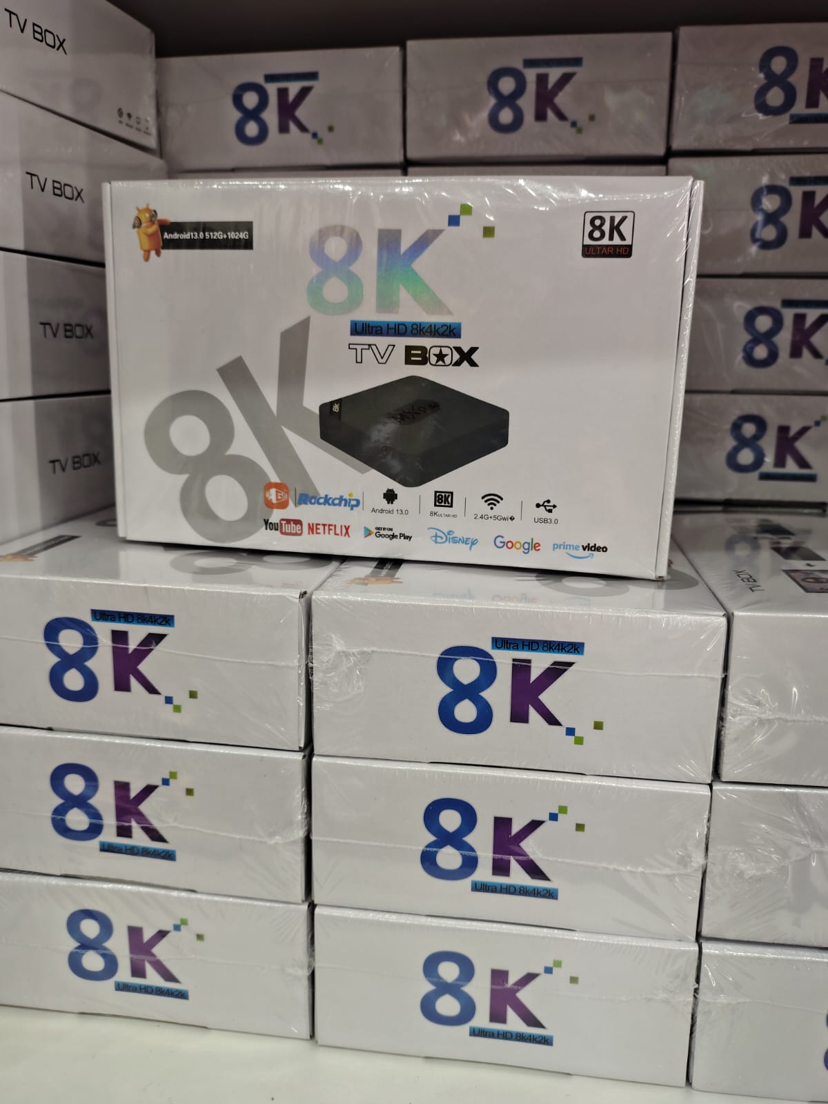 TV BOX 8K CON XUPER TV (EX MAGIS)