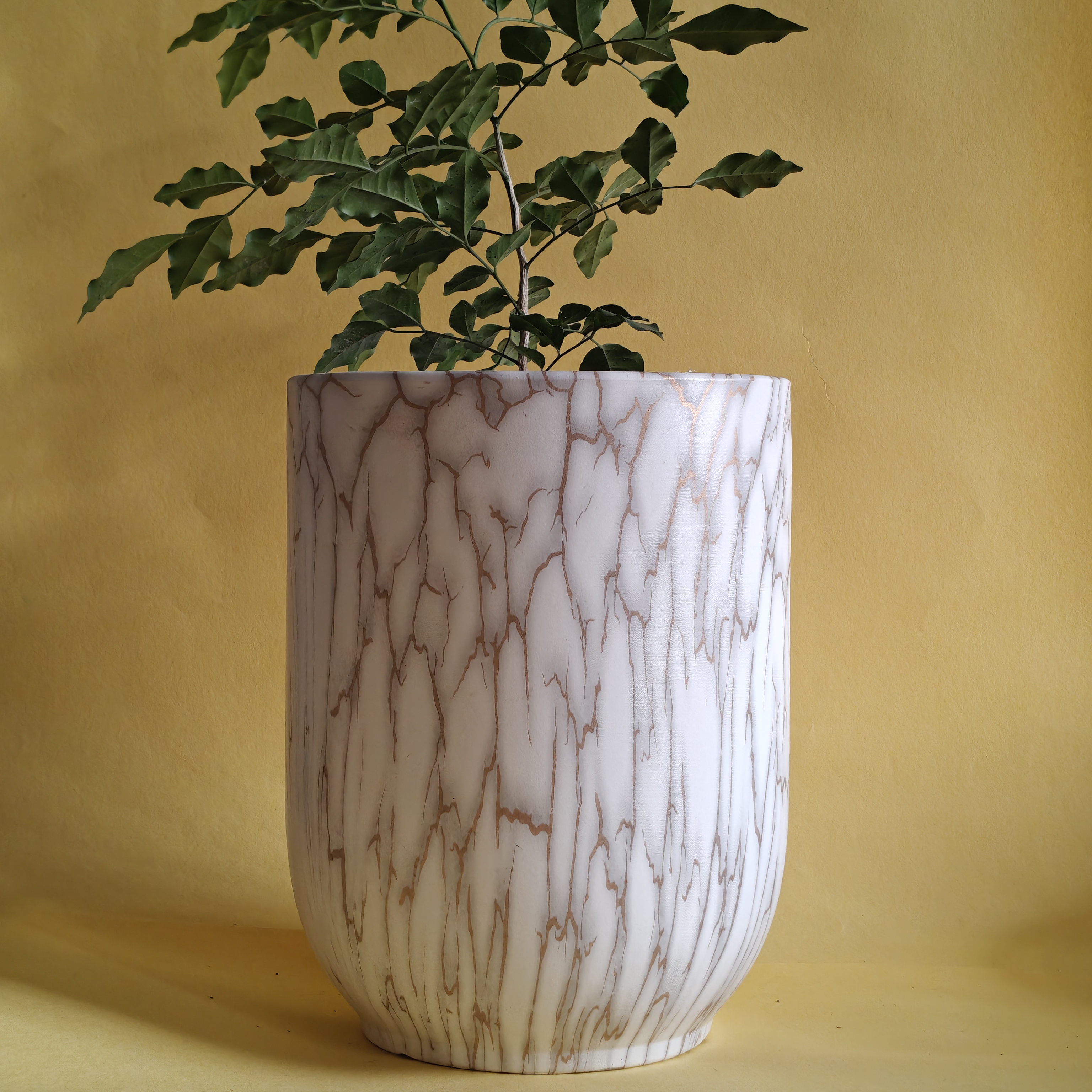 Decorative marble-patterned planter