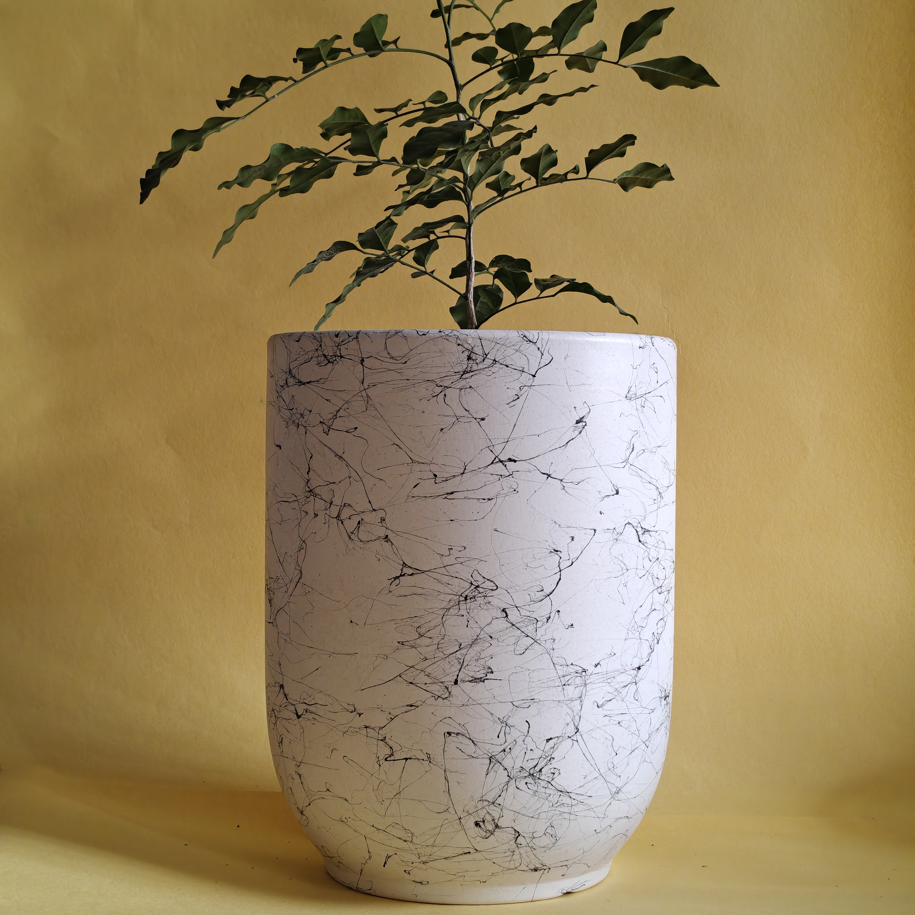 Decorative marble-patterned planter