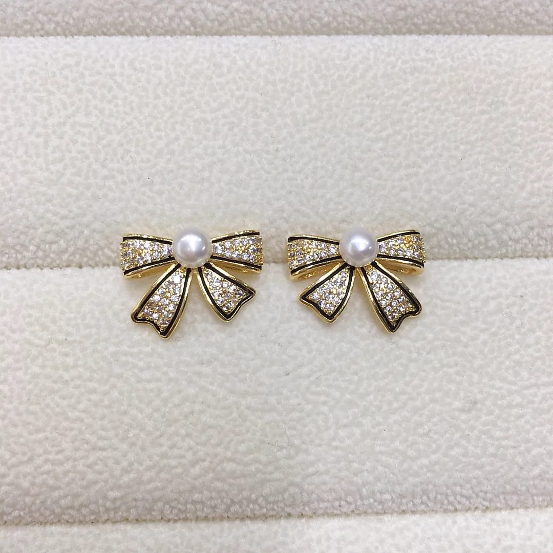 Korean style Elegant Pearl Bow Earrings