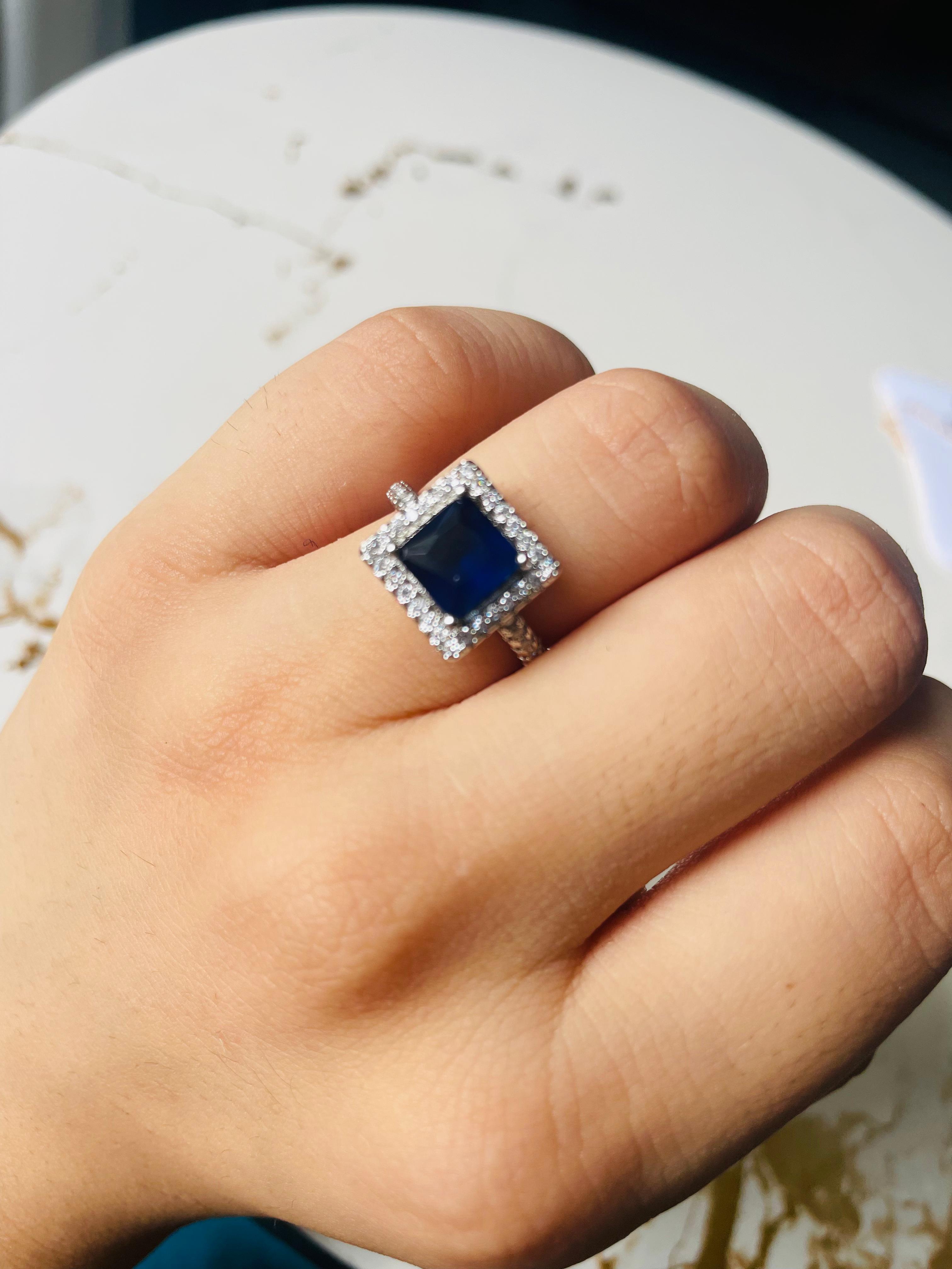 Elegant sapphire and diamond ring
