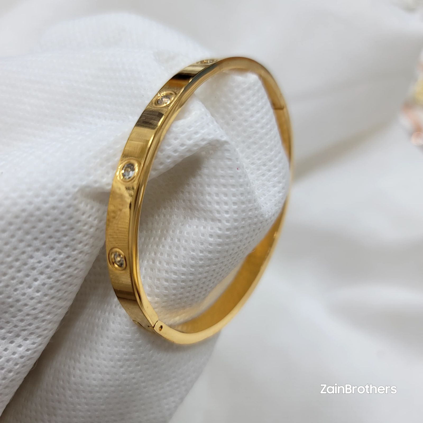 1pc Elegant Gold-Plated Bangle