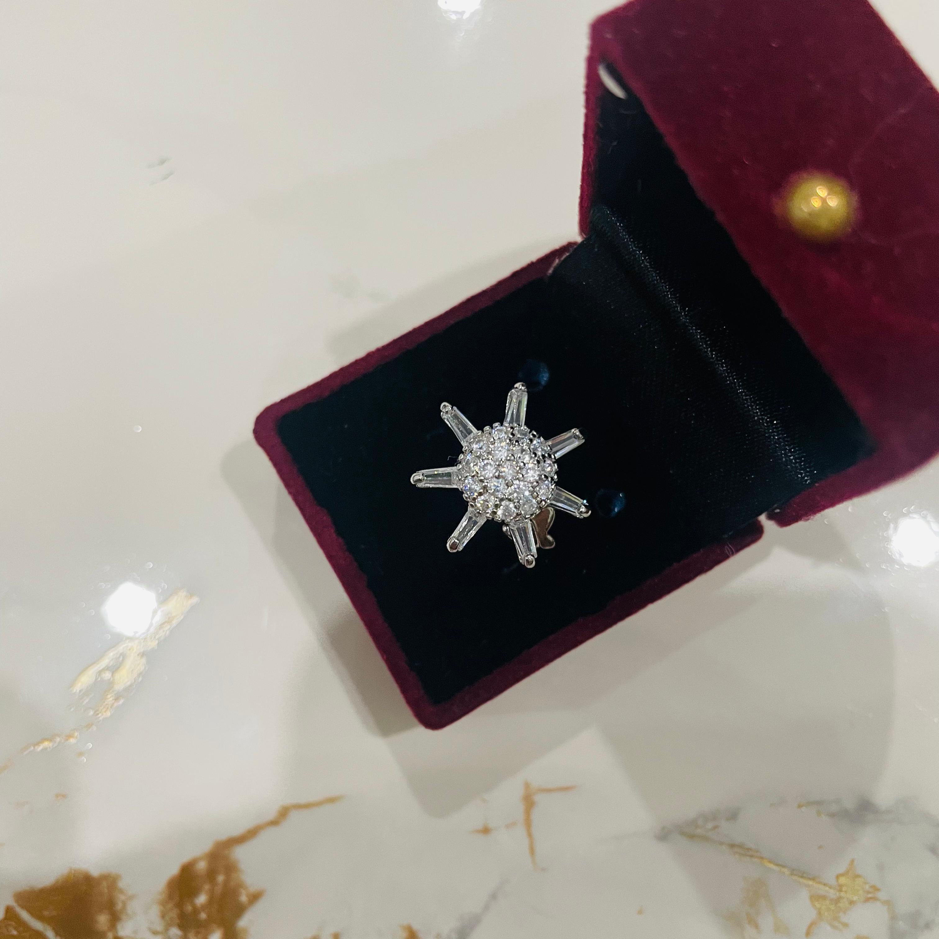 Diamond Cluster Orbit Ring