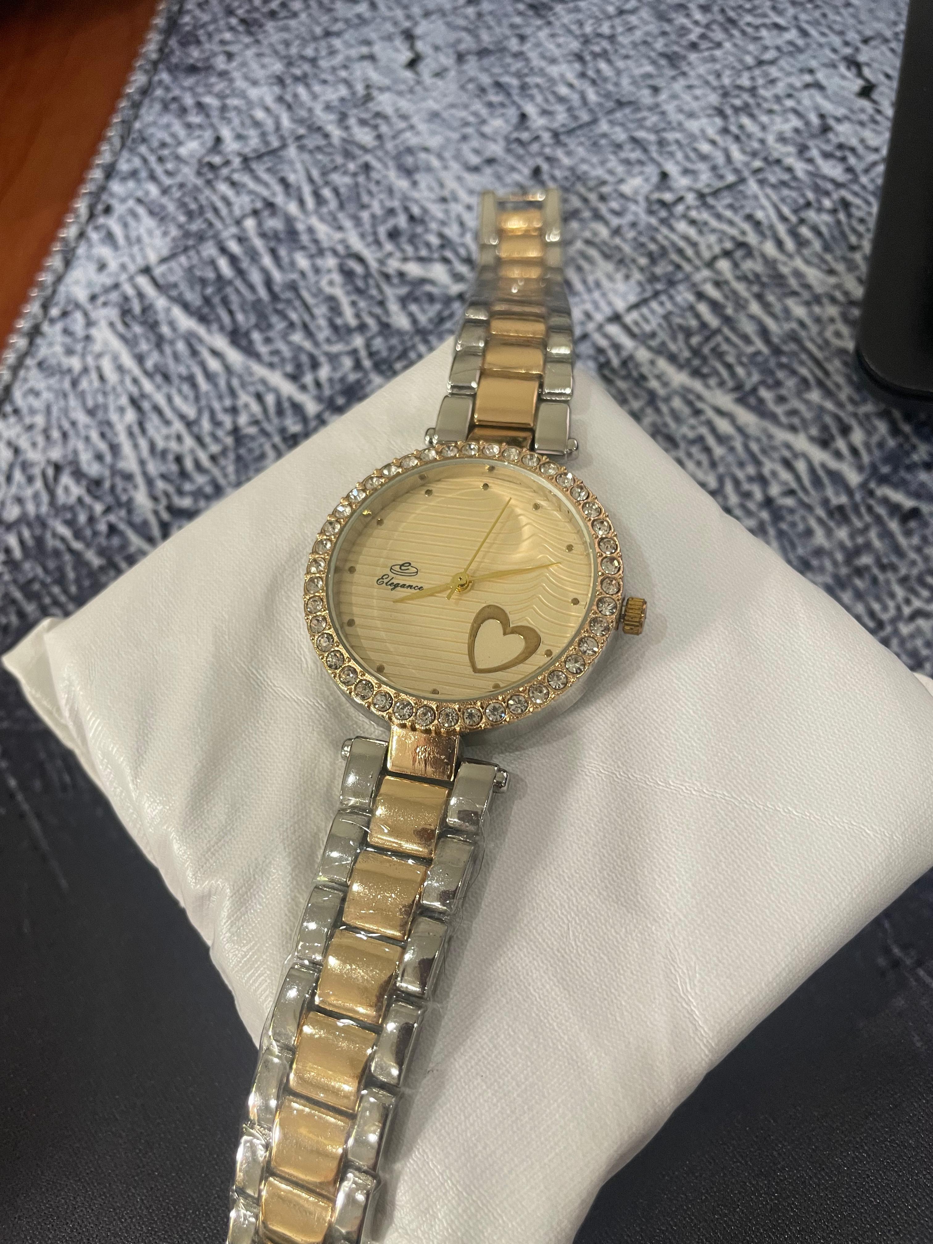 Elegant Women's Wristwatch