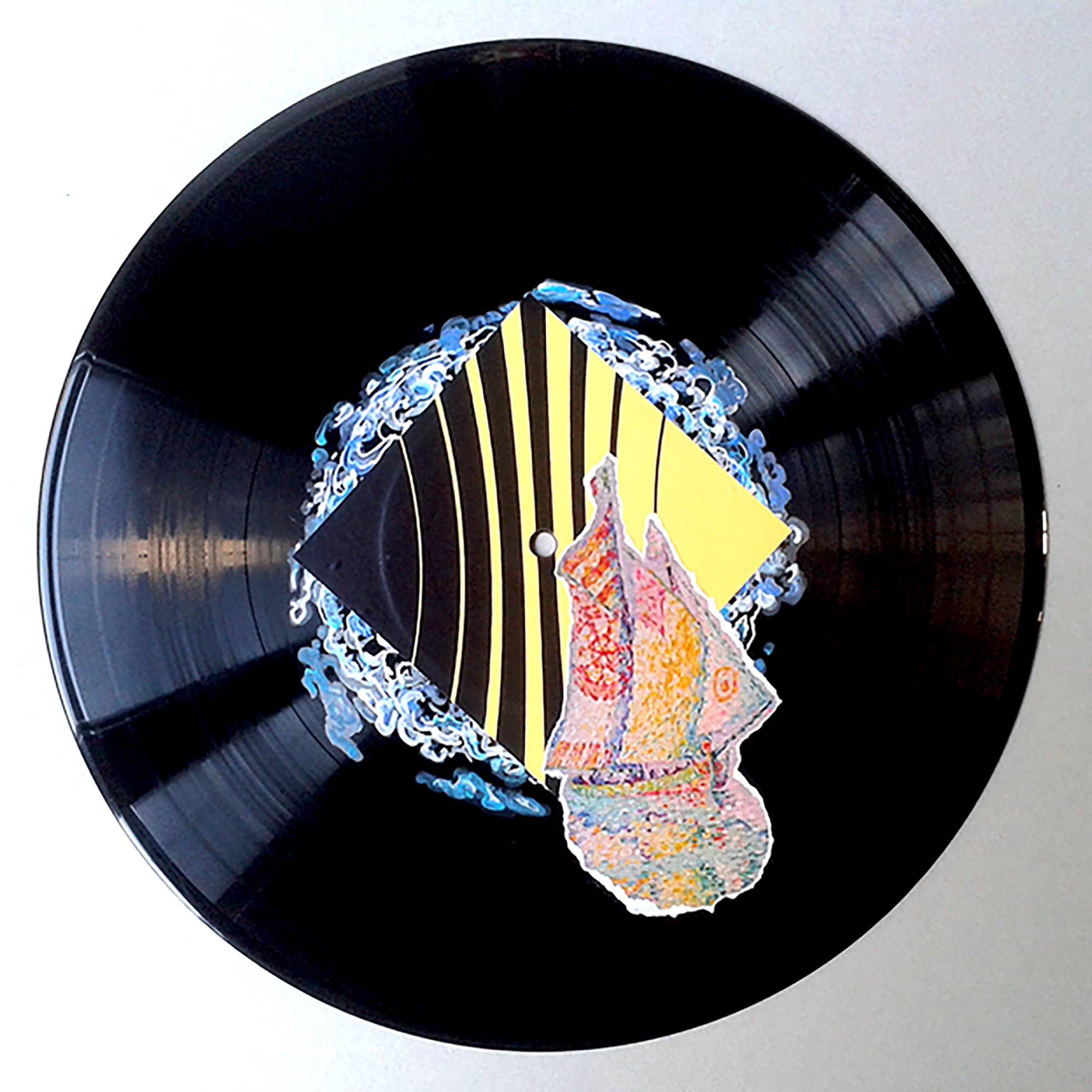 Collage sur disque vinyle : Covinyle no.8 B Voyage