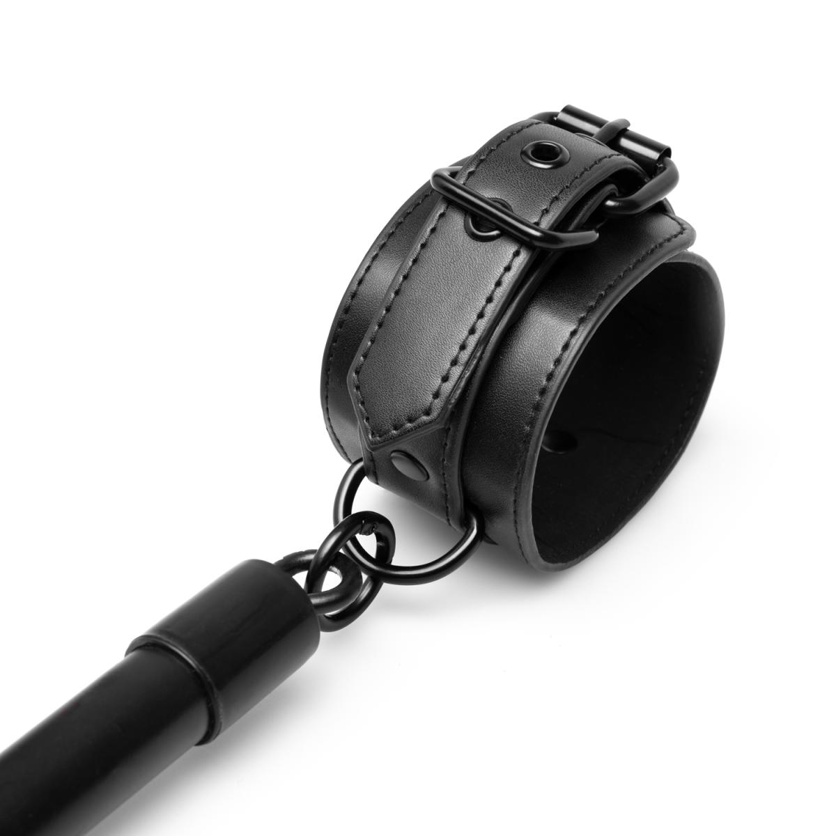 Hog Tie Kreuzstange mit Hand- und Fussfesseln - Schwarz