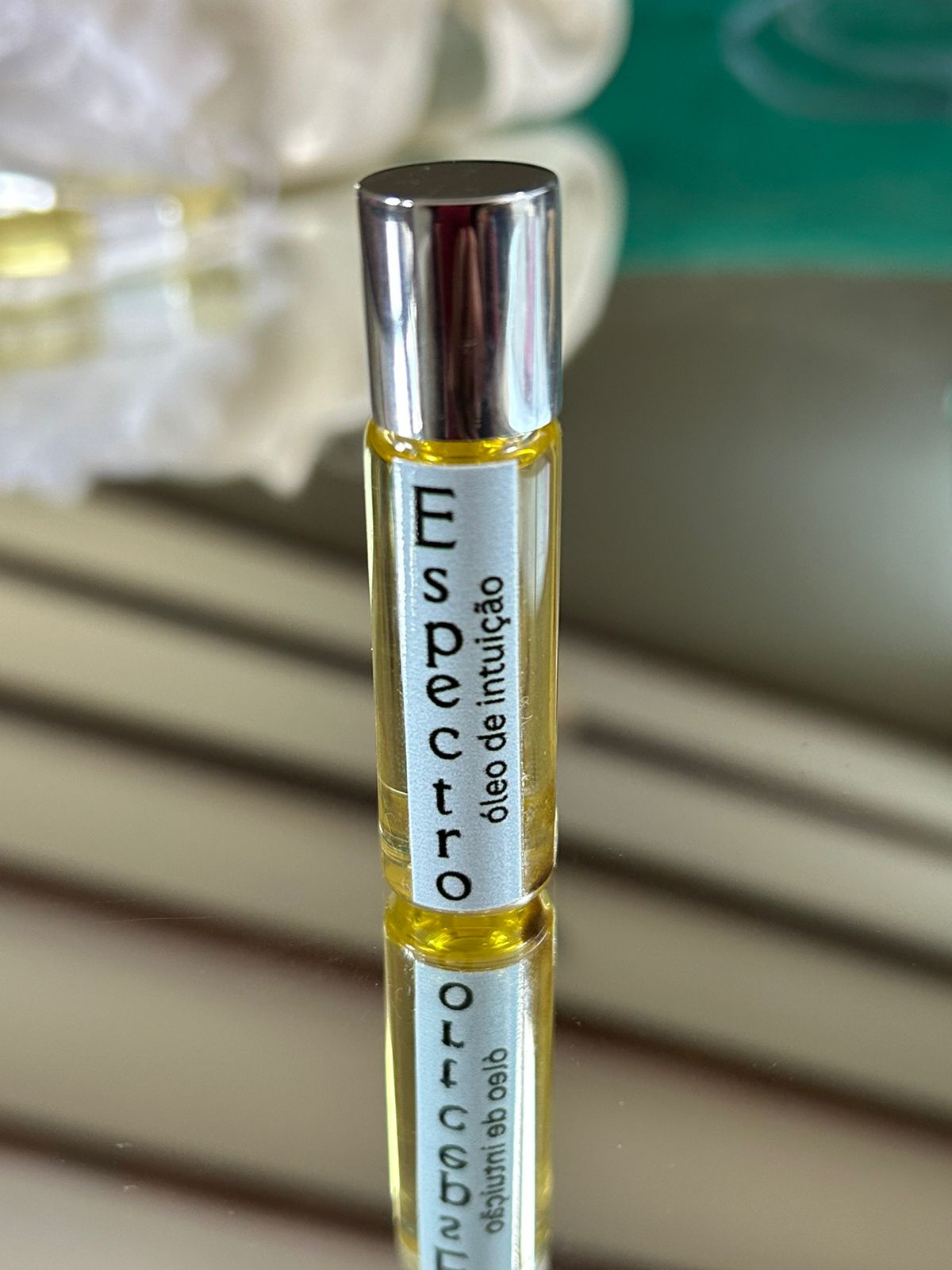 Óleo de intuição Espectro