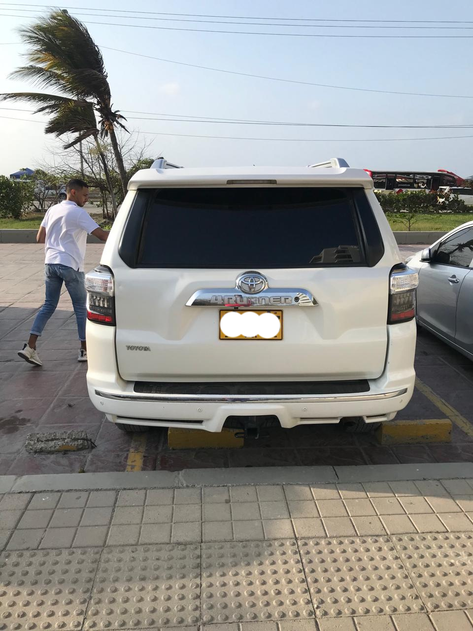 CAMIONETA 4RUNNER BLINDADA 