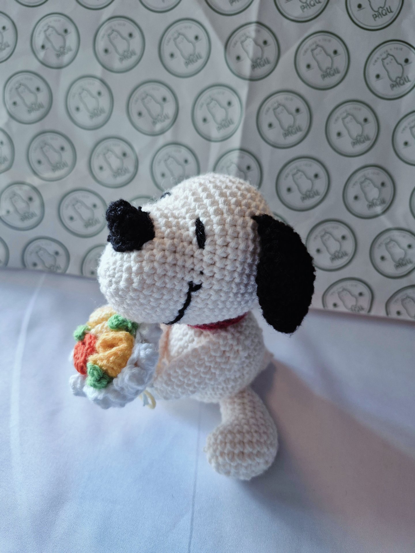 Muñeco de Snoopy tejido a mano