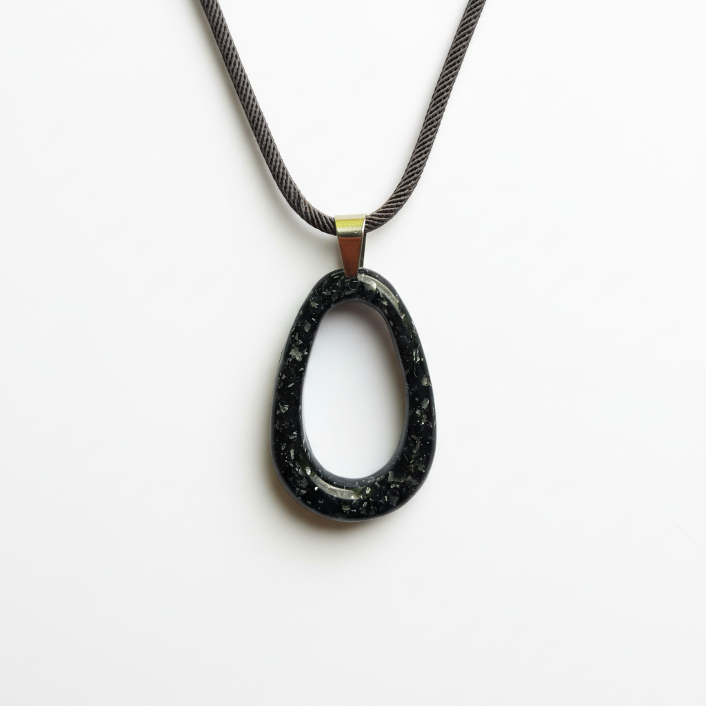 Pingente OrgoniTy Turmalina Negra