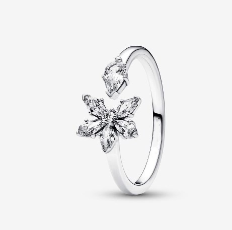 Anillo de flor abierto 