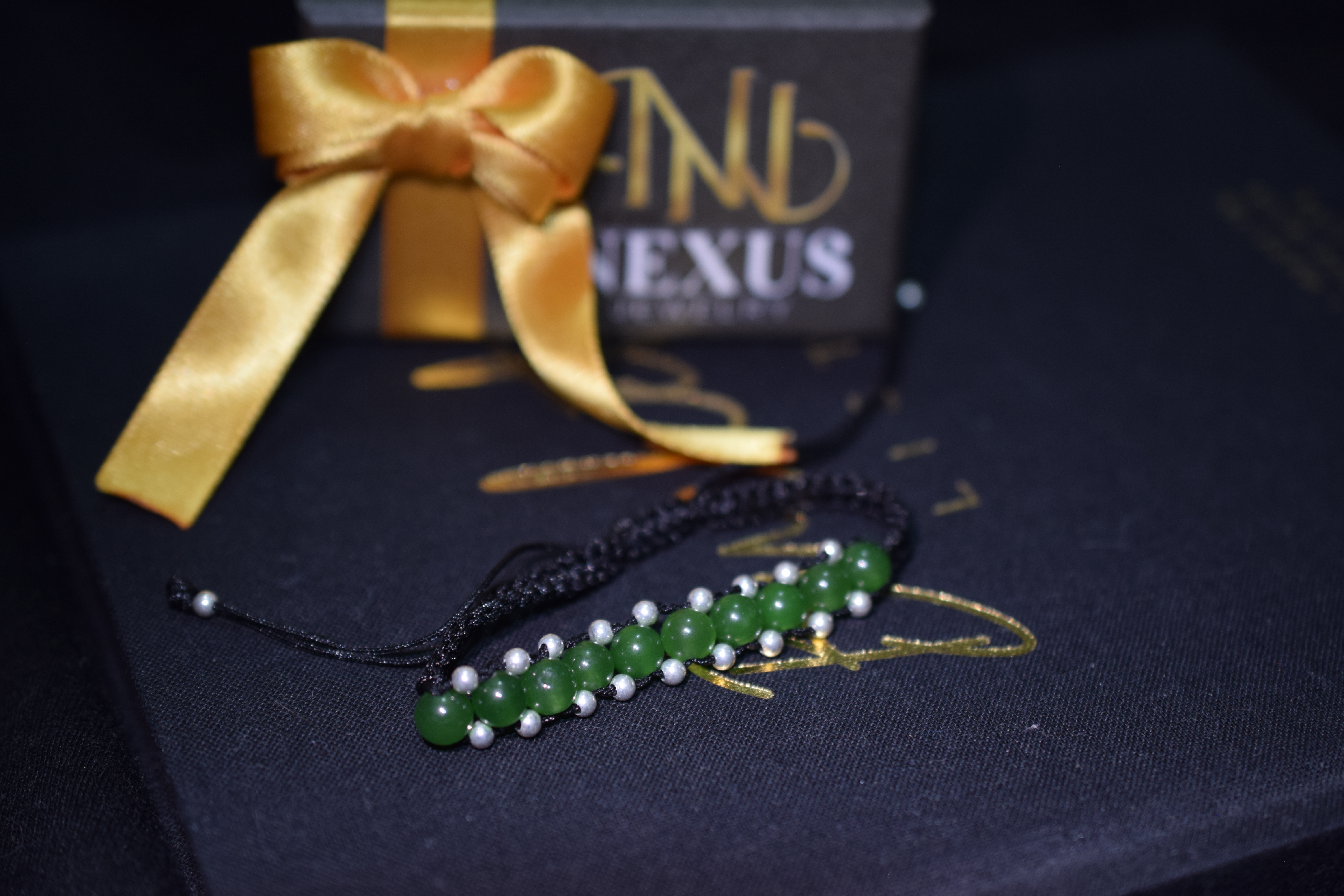 Pulsera de jade verde tres carriles