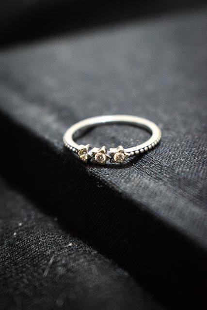 Anillo de 3 estrellas 