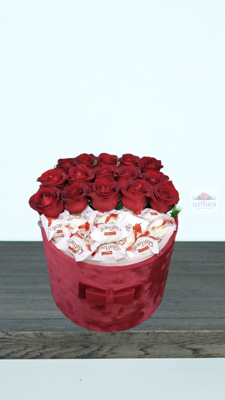 Red Roses and Raffaello Box