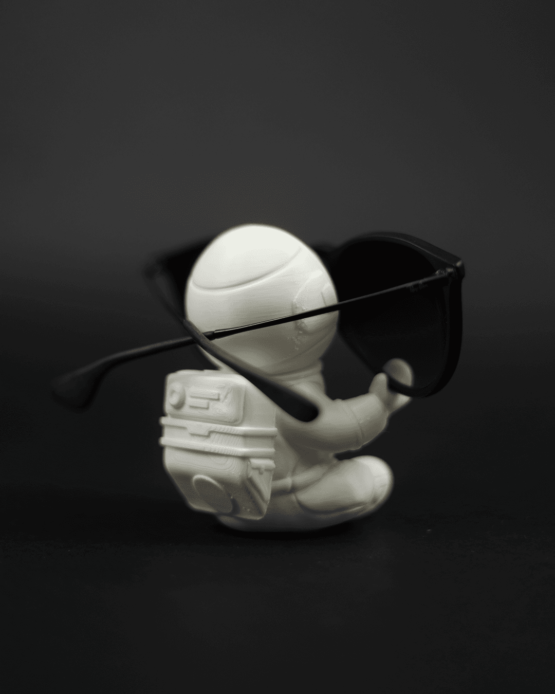 Astronaut Eyeglass Holder