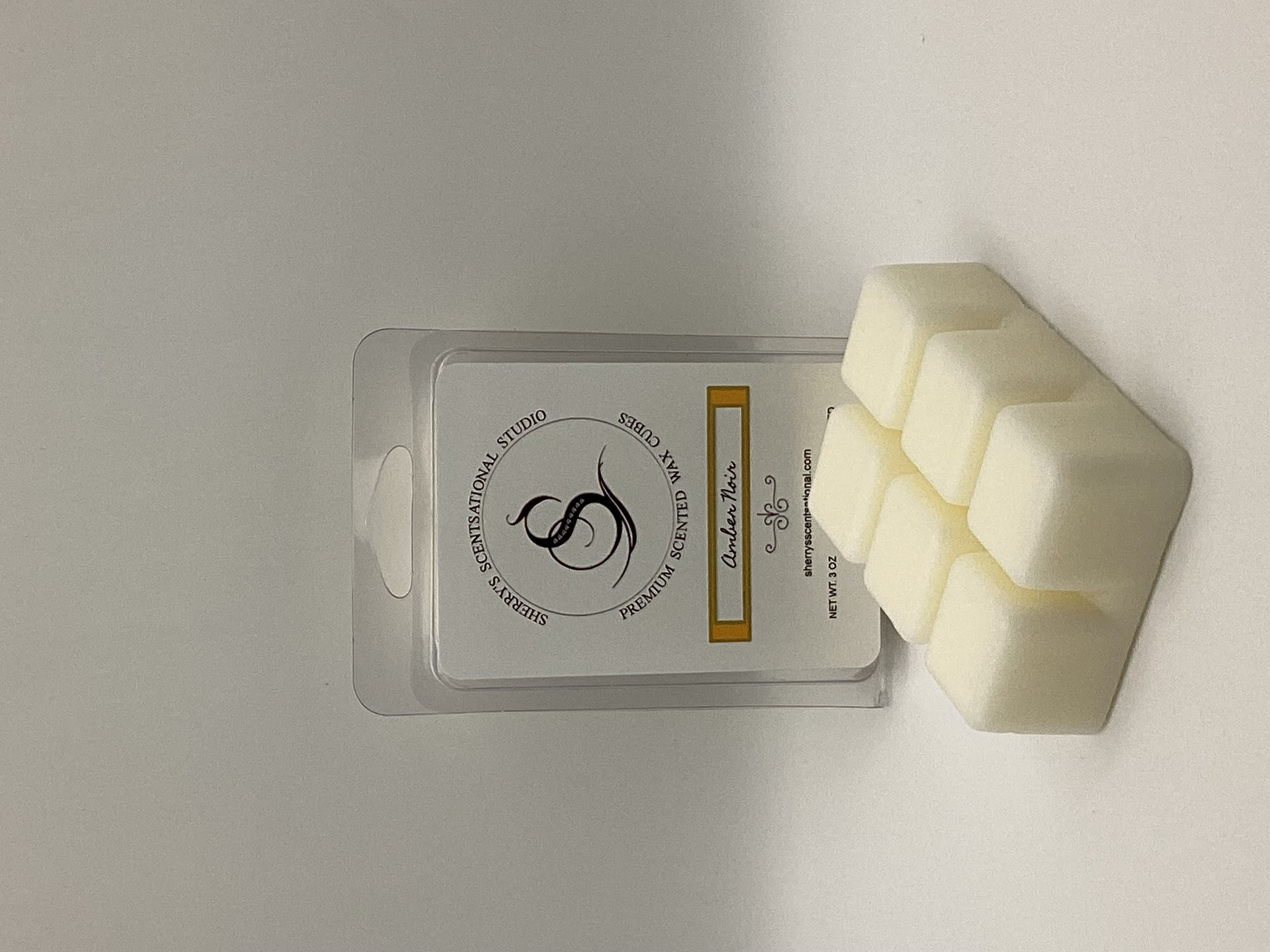 Amber Noir Wax Cubes