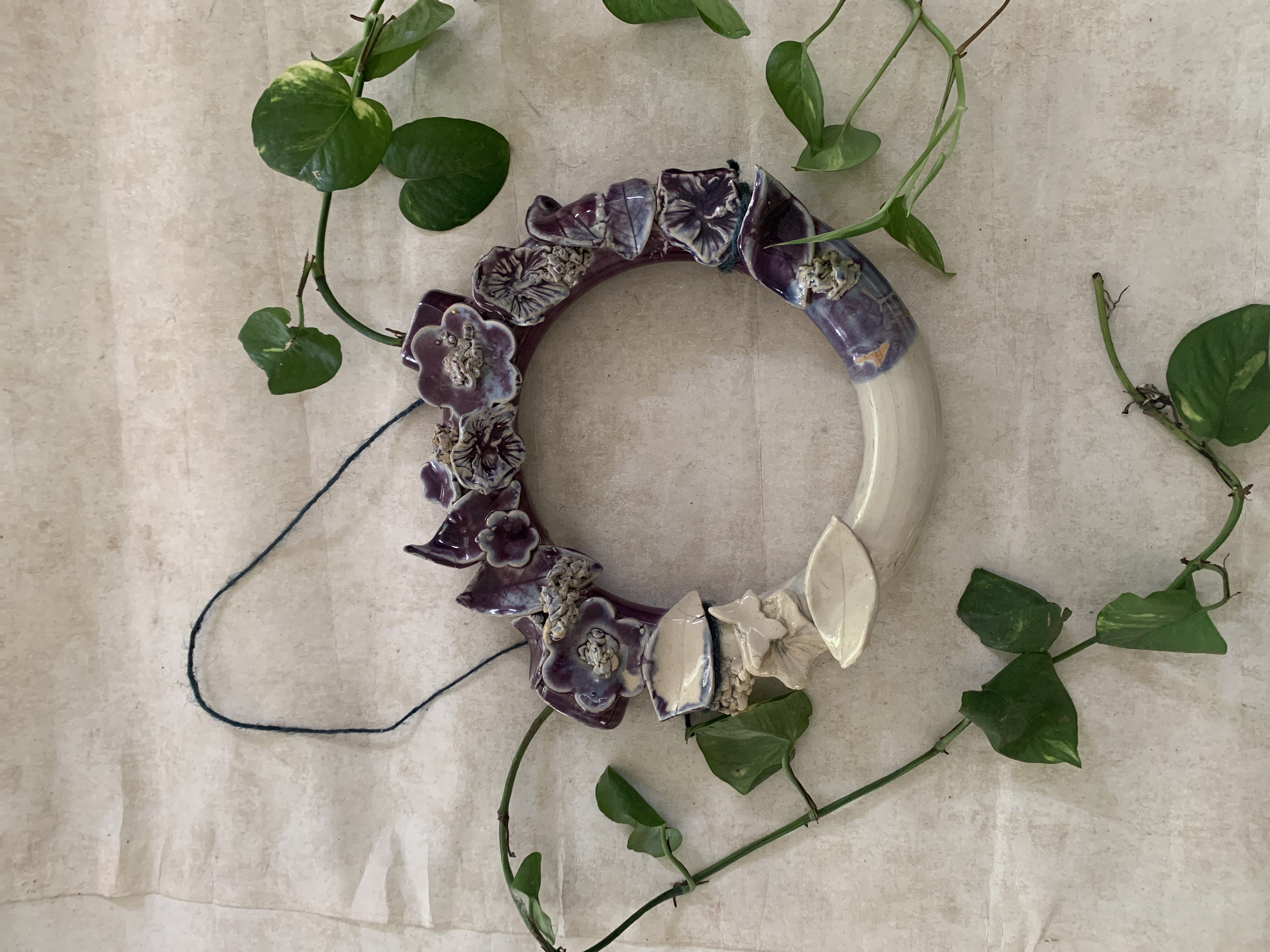 Pause -Doughnut Wall Vase