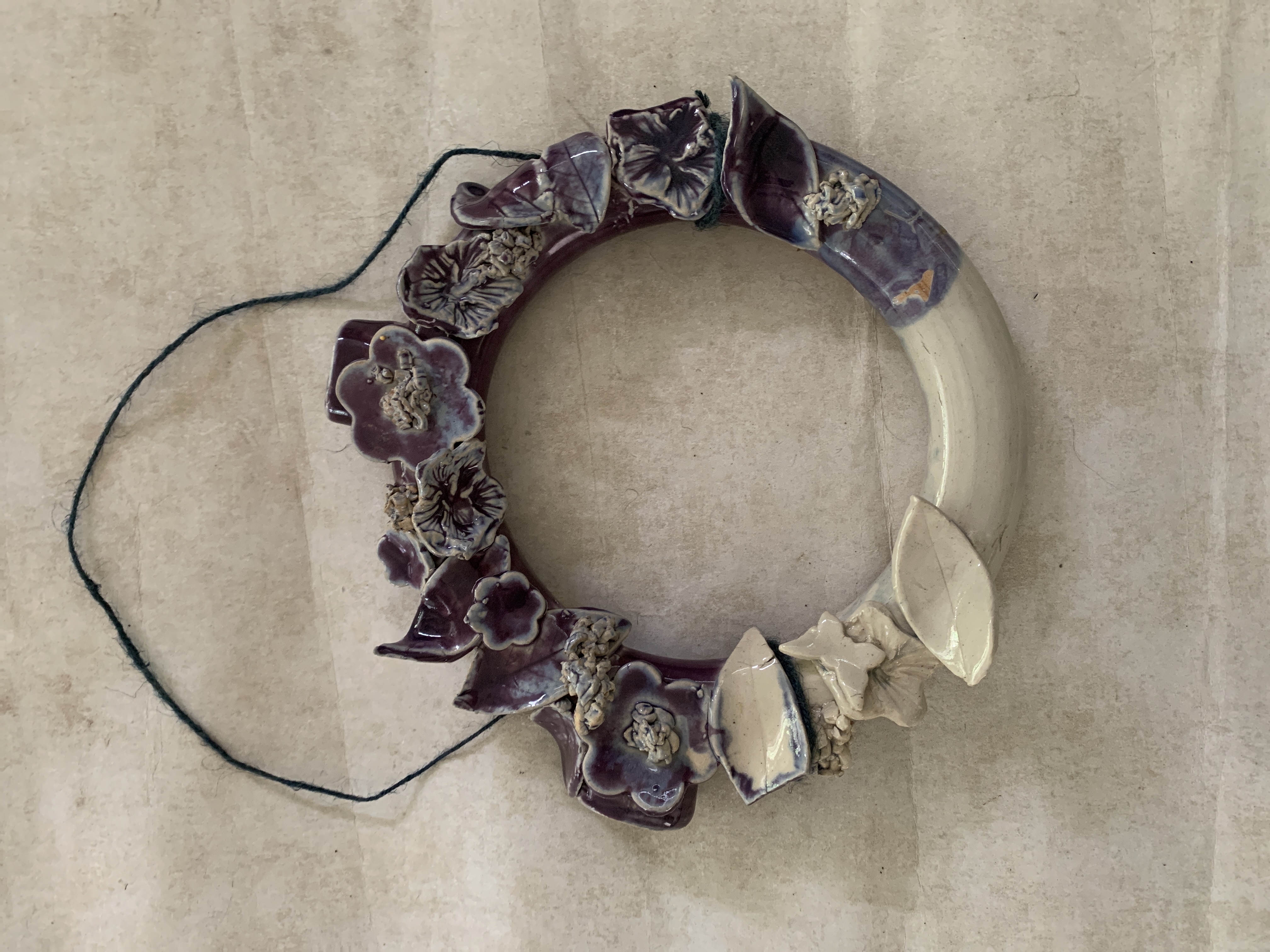 Pause -Doughnut Wall Vase