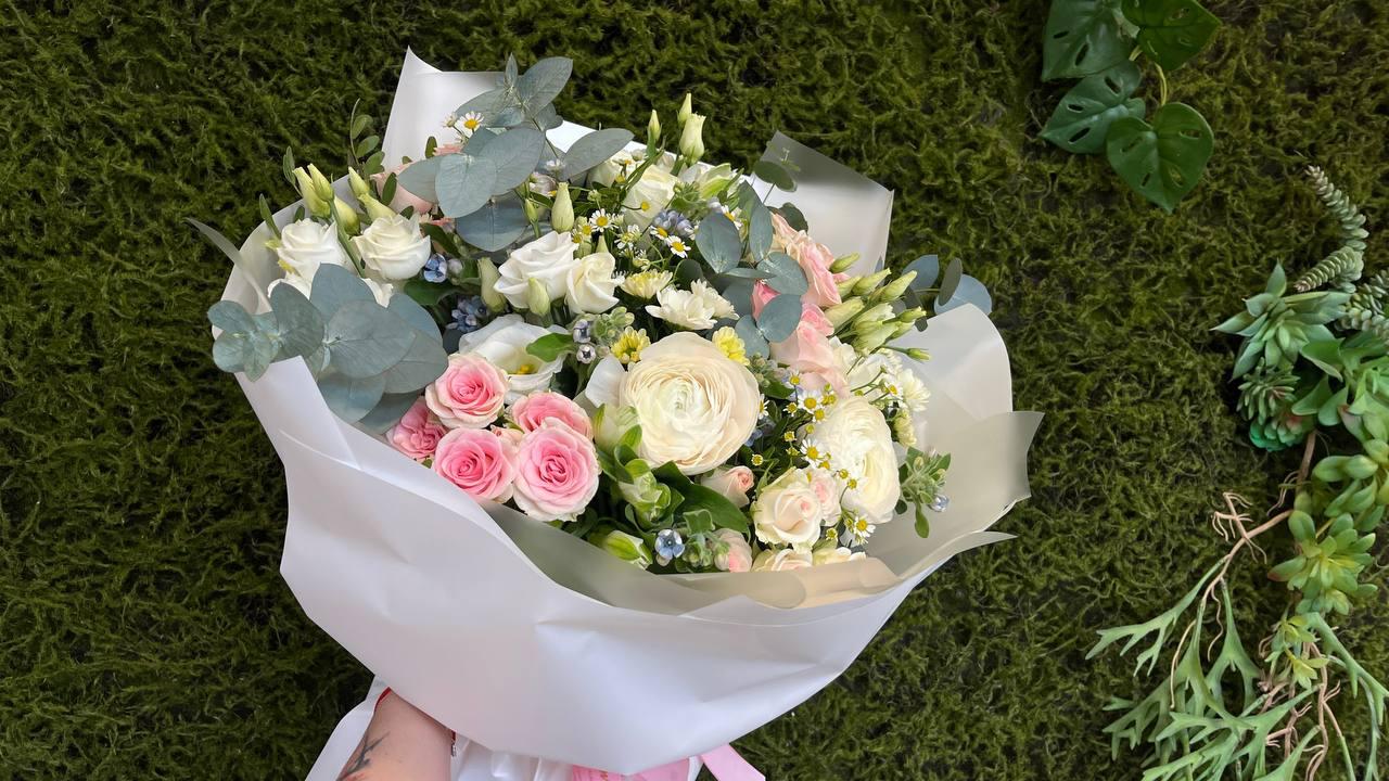 Blush & Ivory Bouquet