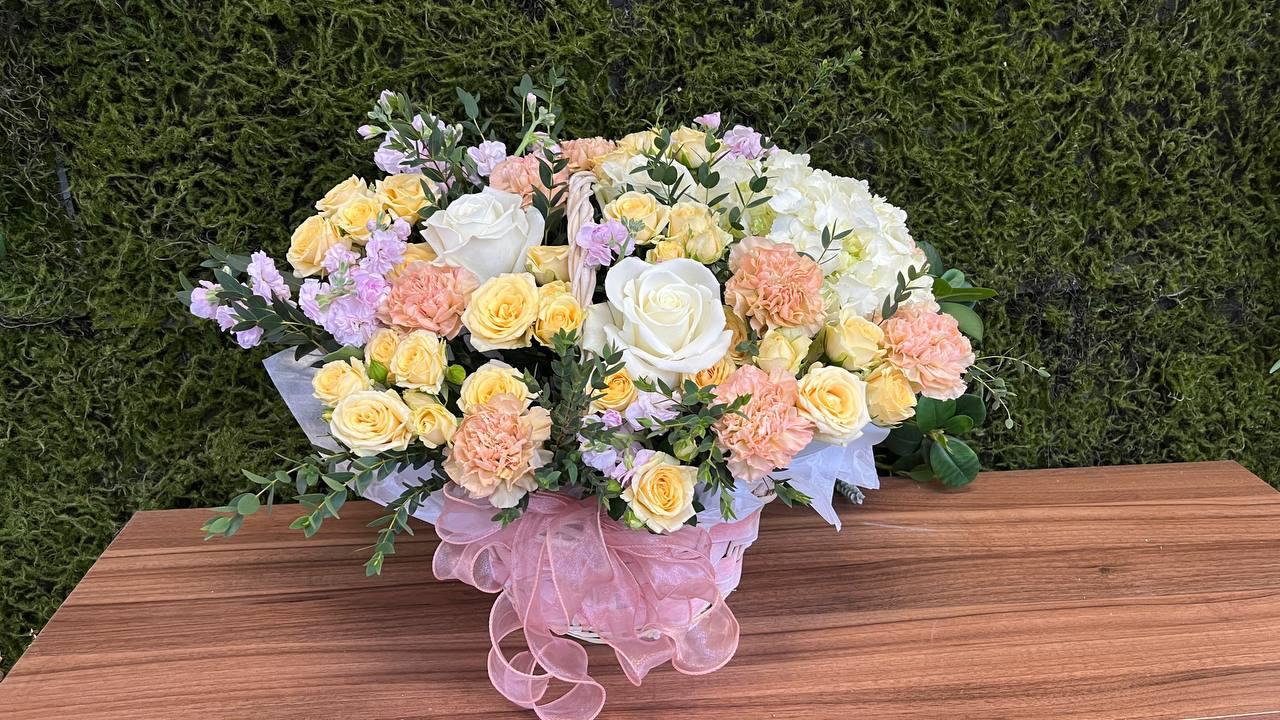 Peach & Cream Rose Basket